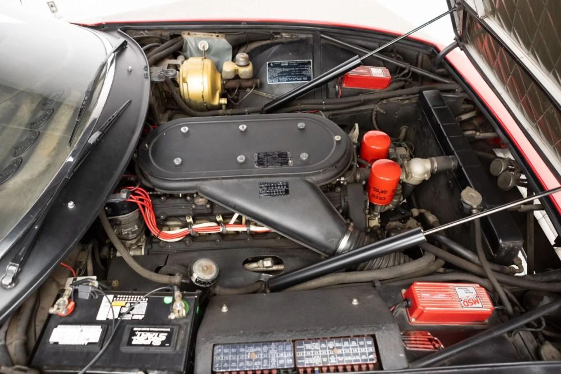 mph094_1754636437_Used_1971_Ferrari_365_GTB_4_120a311fd9