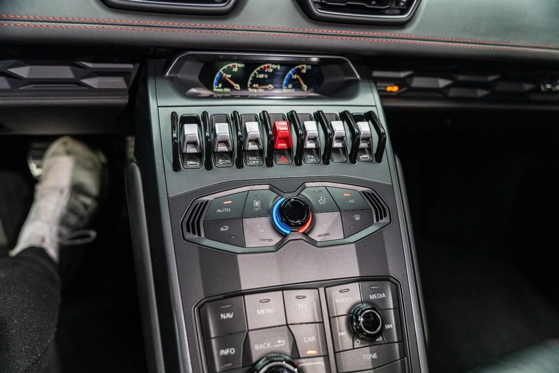 mph094_1920167953_781fdecb04_1280_984bff5253