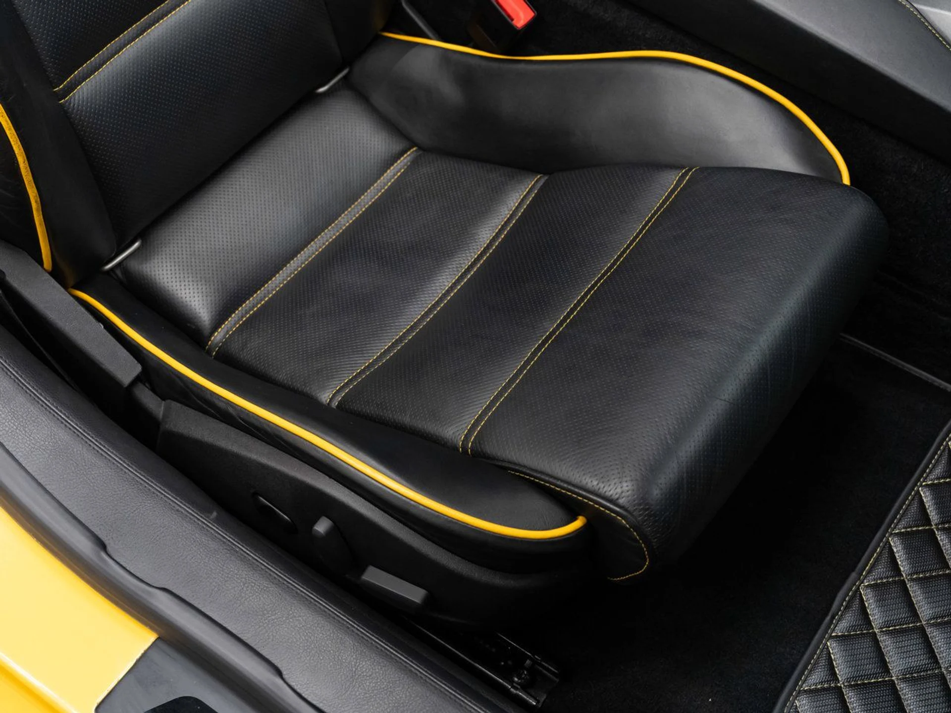 mph094_2100337576_lamborghini_gallardo_2006_19db564d79