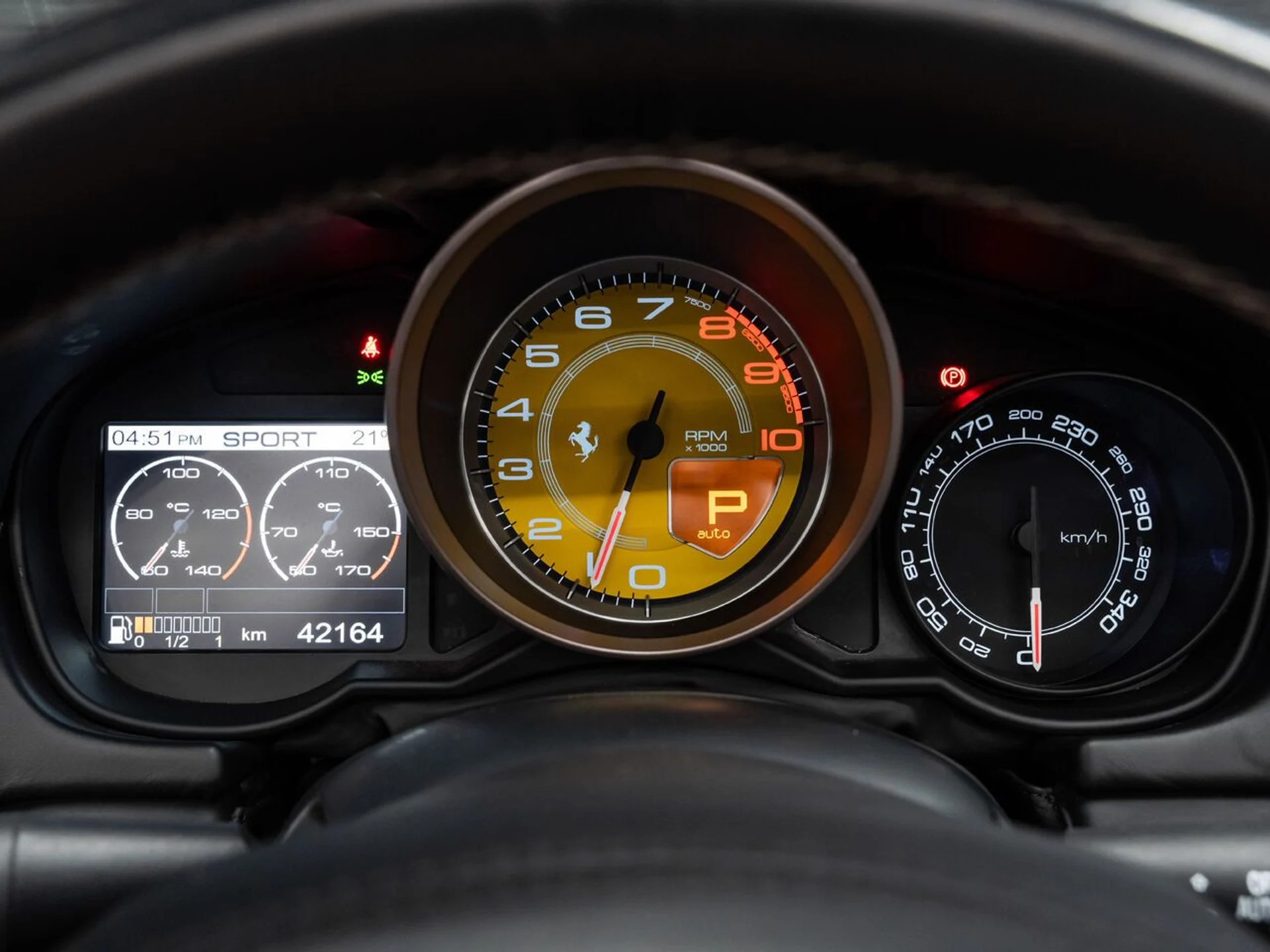 mph094_2410451919_ferrari_california_2011_9644348d08