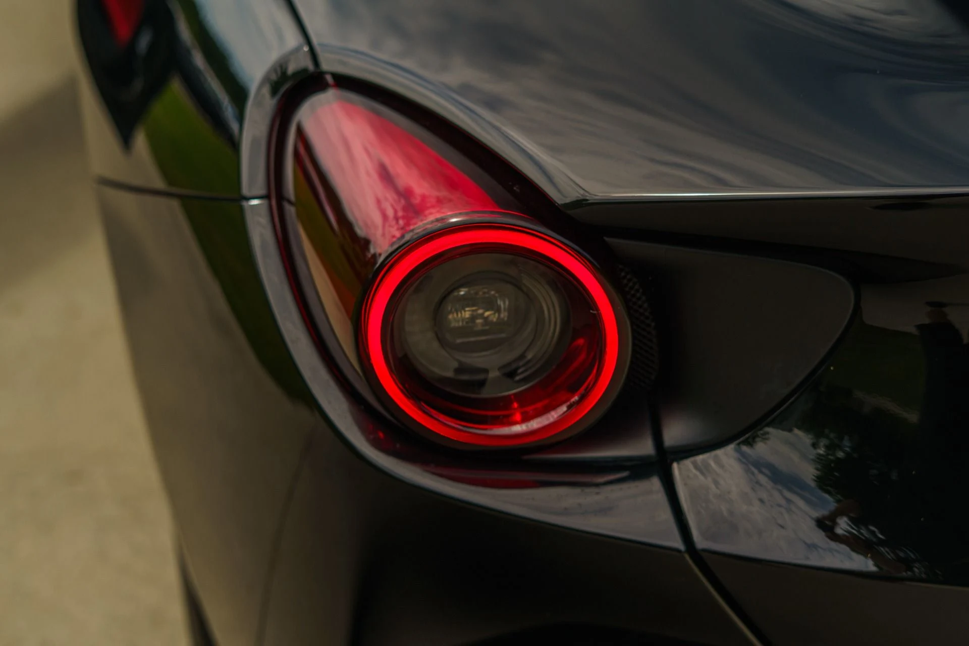 mph094_2701280262_Used_2019_Ferrari_Portofino_1783726040_fa42bac4fb