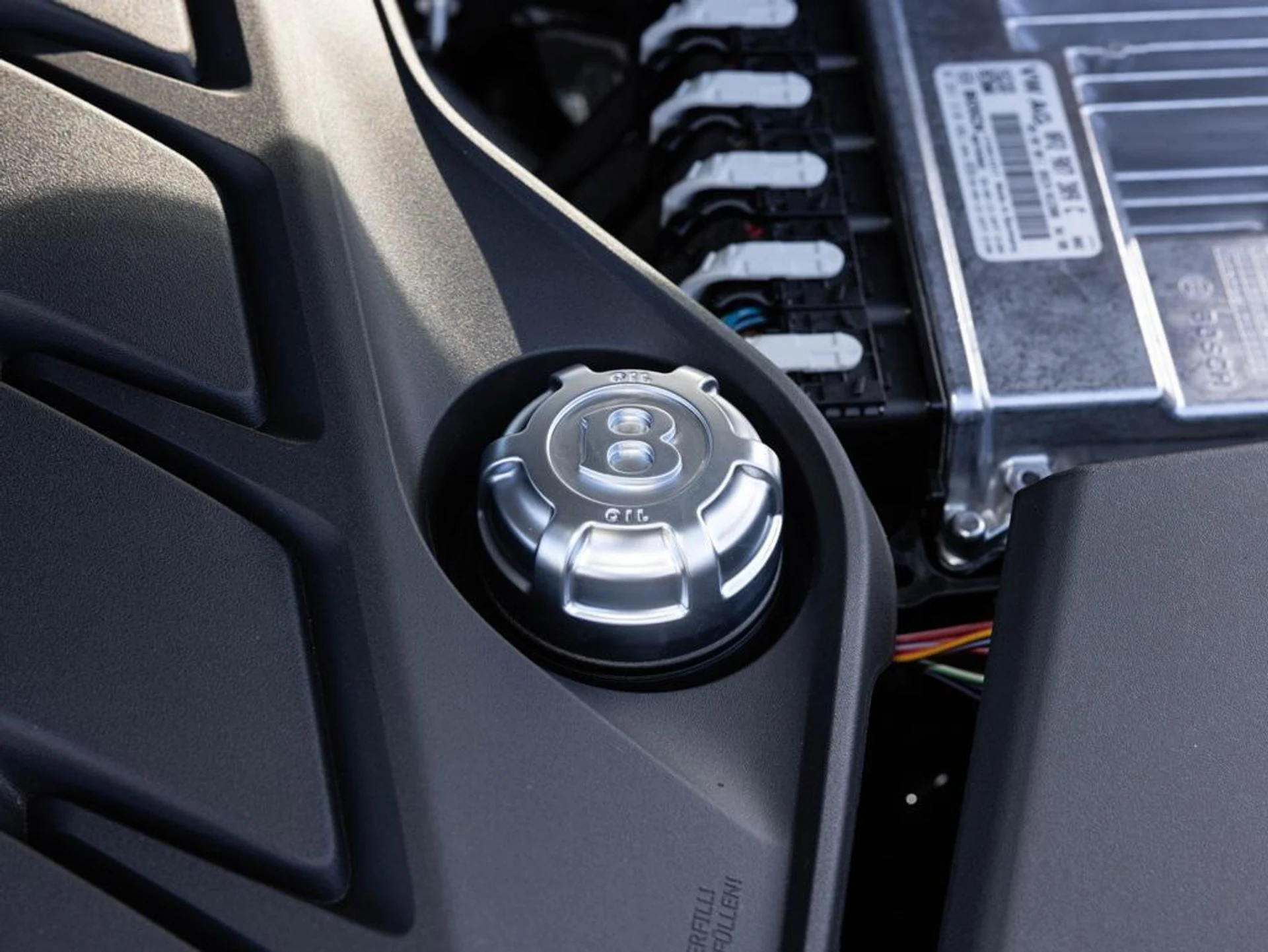 mph094_2860264877_480276648_69384765b4572ce7810abc4b_25a1f7c1ff