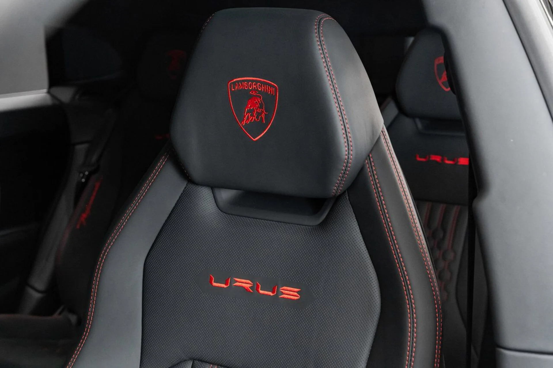 mph094_2860290965_lamborghini_urus_2023_b80d597a52