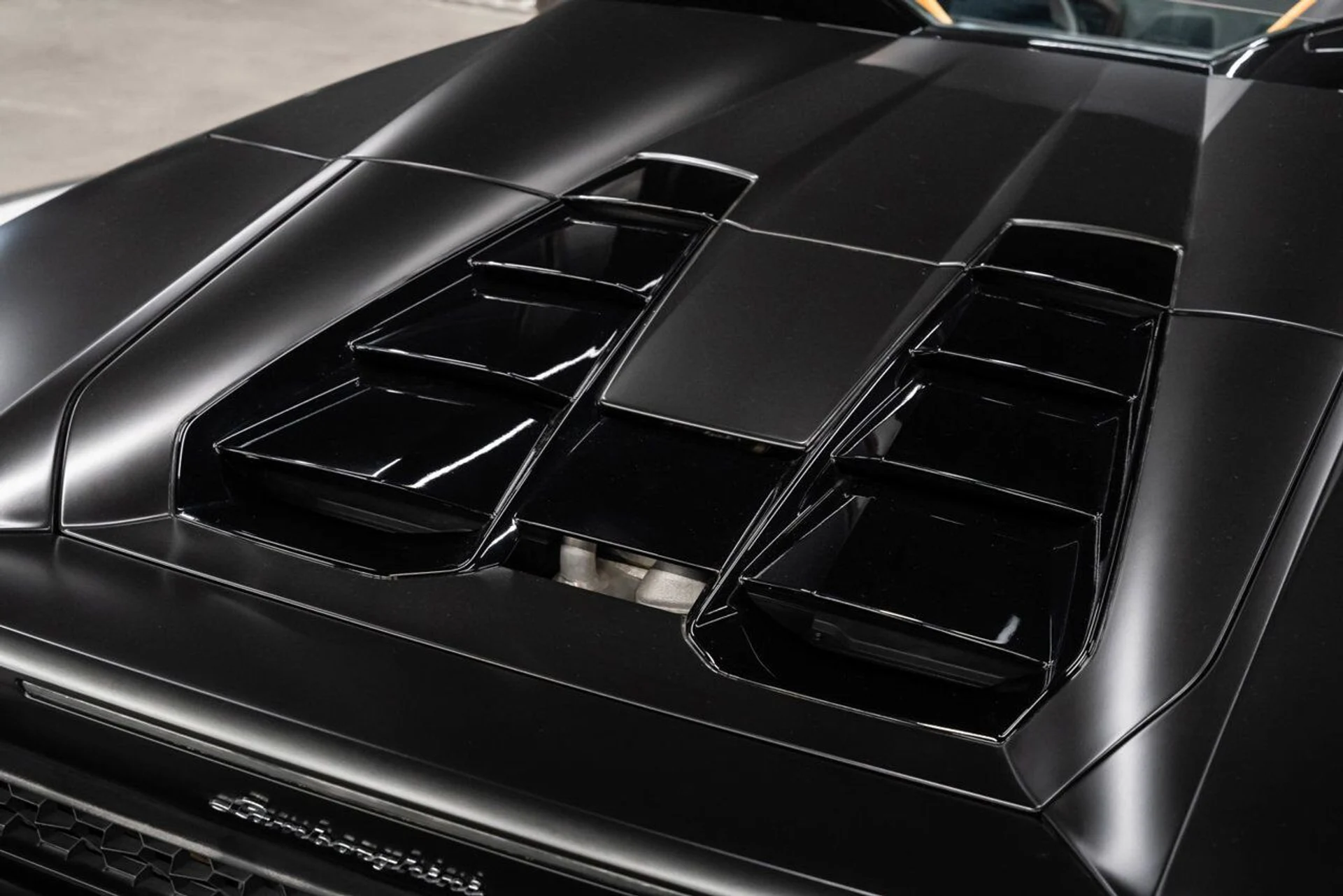 mph094_2863523291_lamborghini_huracan_2016_93ad921ef6