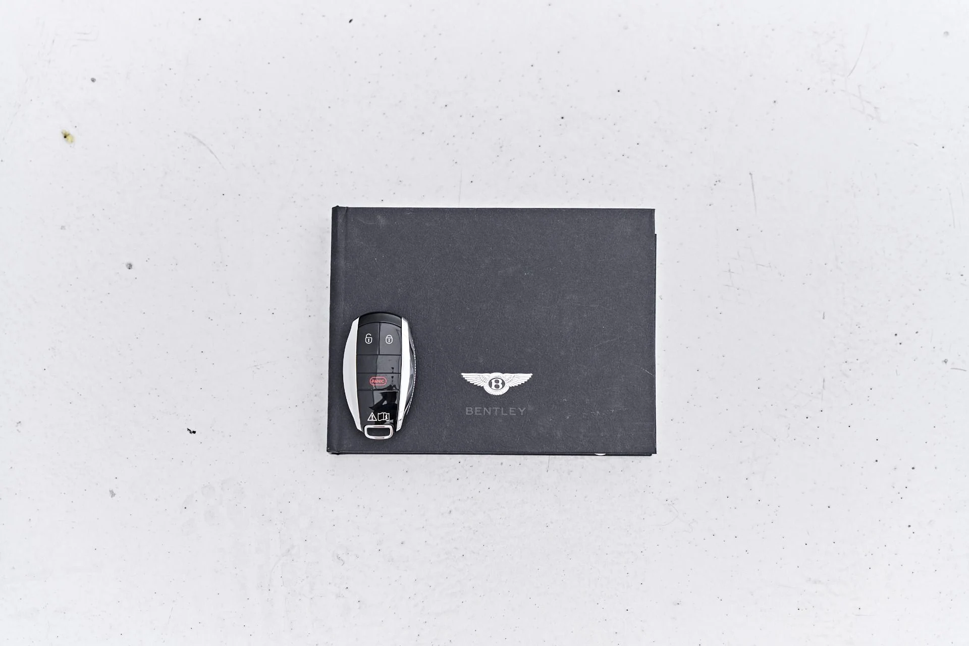 mph094_295153740_Used_2022_Bentley_Bentayga_V8_1791935857_f1055c85d3