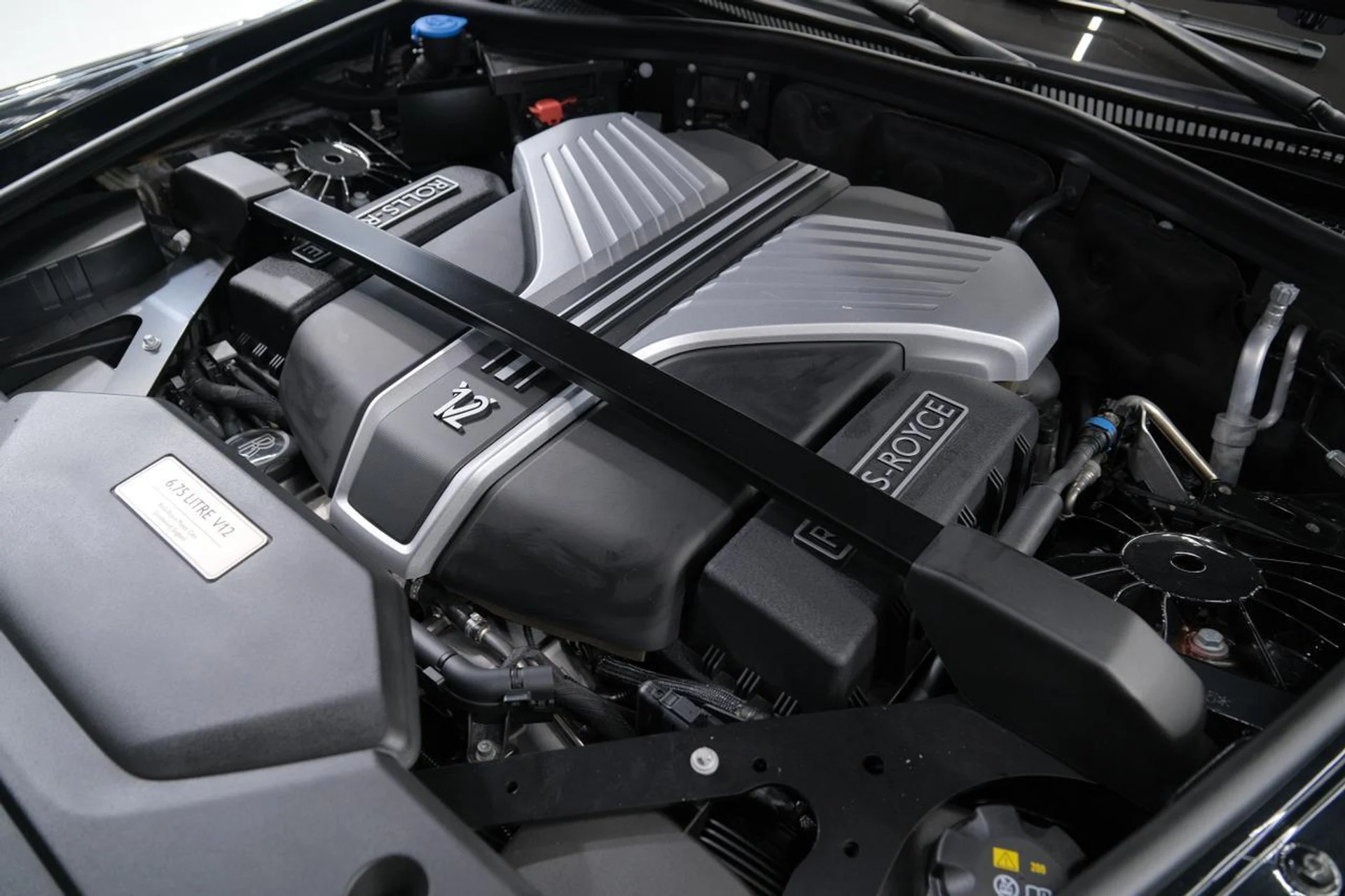 mph094_3190556288_0746f6b9d7d1afde16b23814c6705d85_2a7b5dfbdf