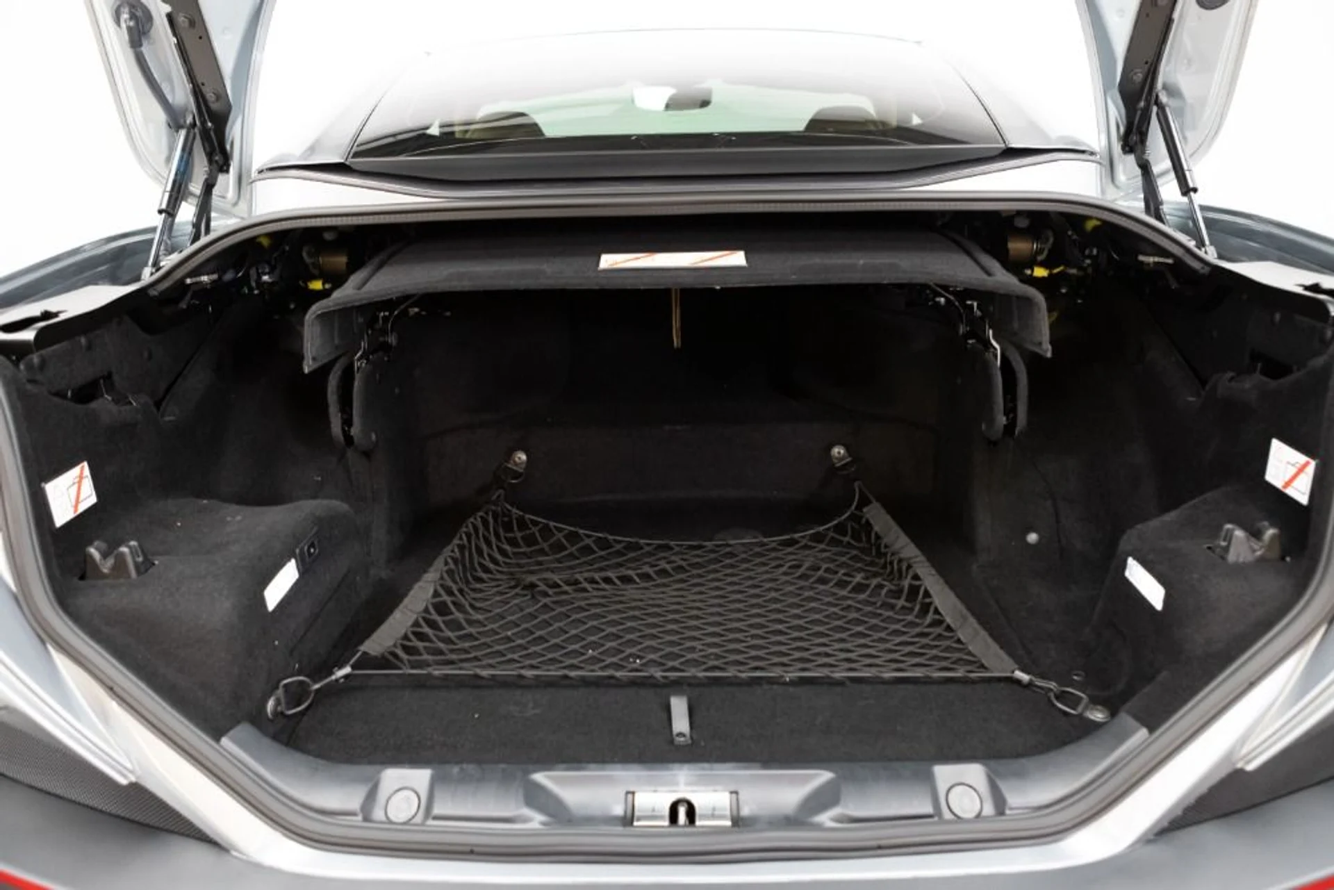 mph094_3664620823_Used_2019_Ferrari_Portofino_ee91116266