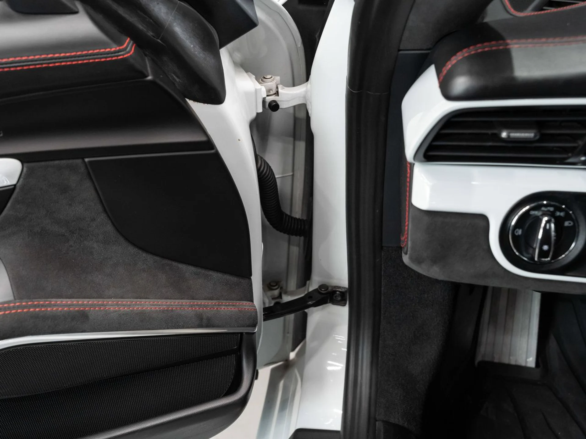 mph094_3820197736_porsche_911_2015_fa1e2b2371