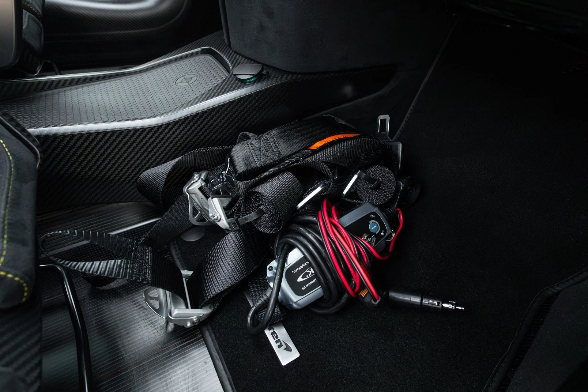 mph094_388587619_Used_2019_Mc_Laren_Senna_1775186462_4af5accf2e