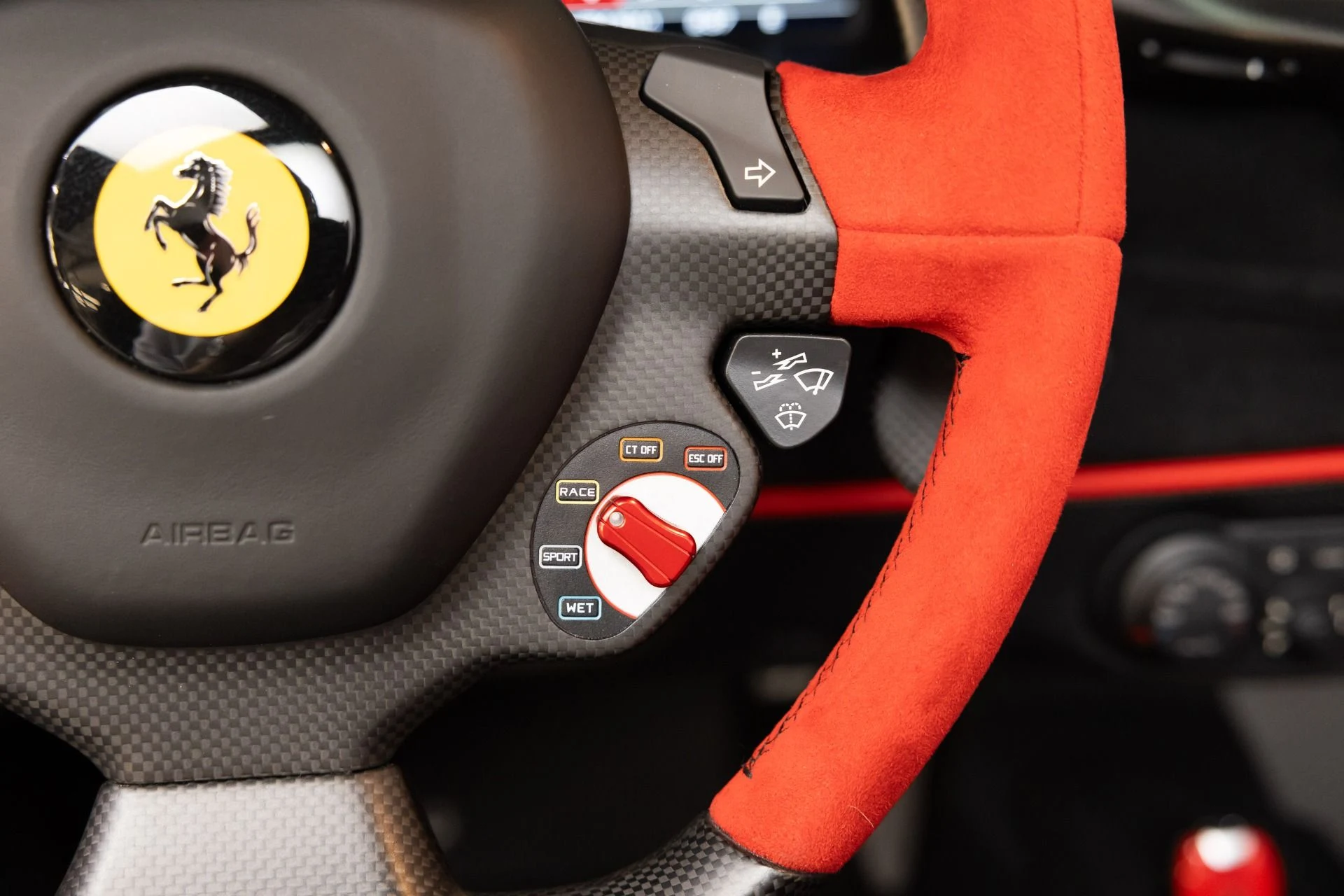 mph094_3916581693_Used_2020_Ferrari_488_Pista_Spider_1786715876_5fb9d08a47