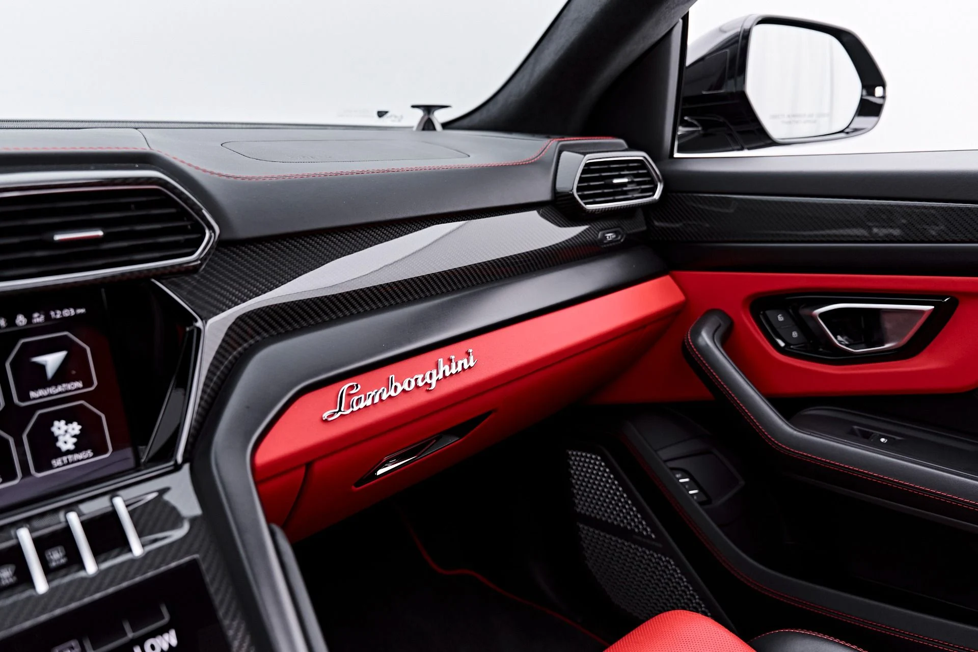mph094_3964142288_Used_2022_Lamborghini_Urus_1788219710_30d9baf89e