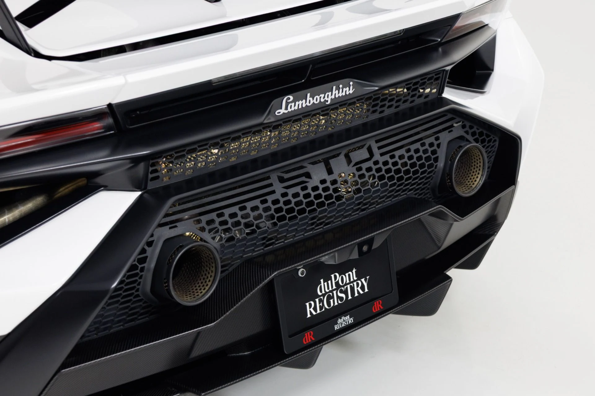 mph094_452200428_Used_2021_Lamborghini_Huracan_STO_1789754445_1ee067277a