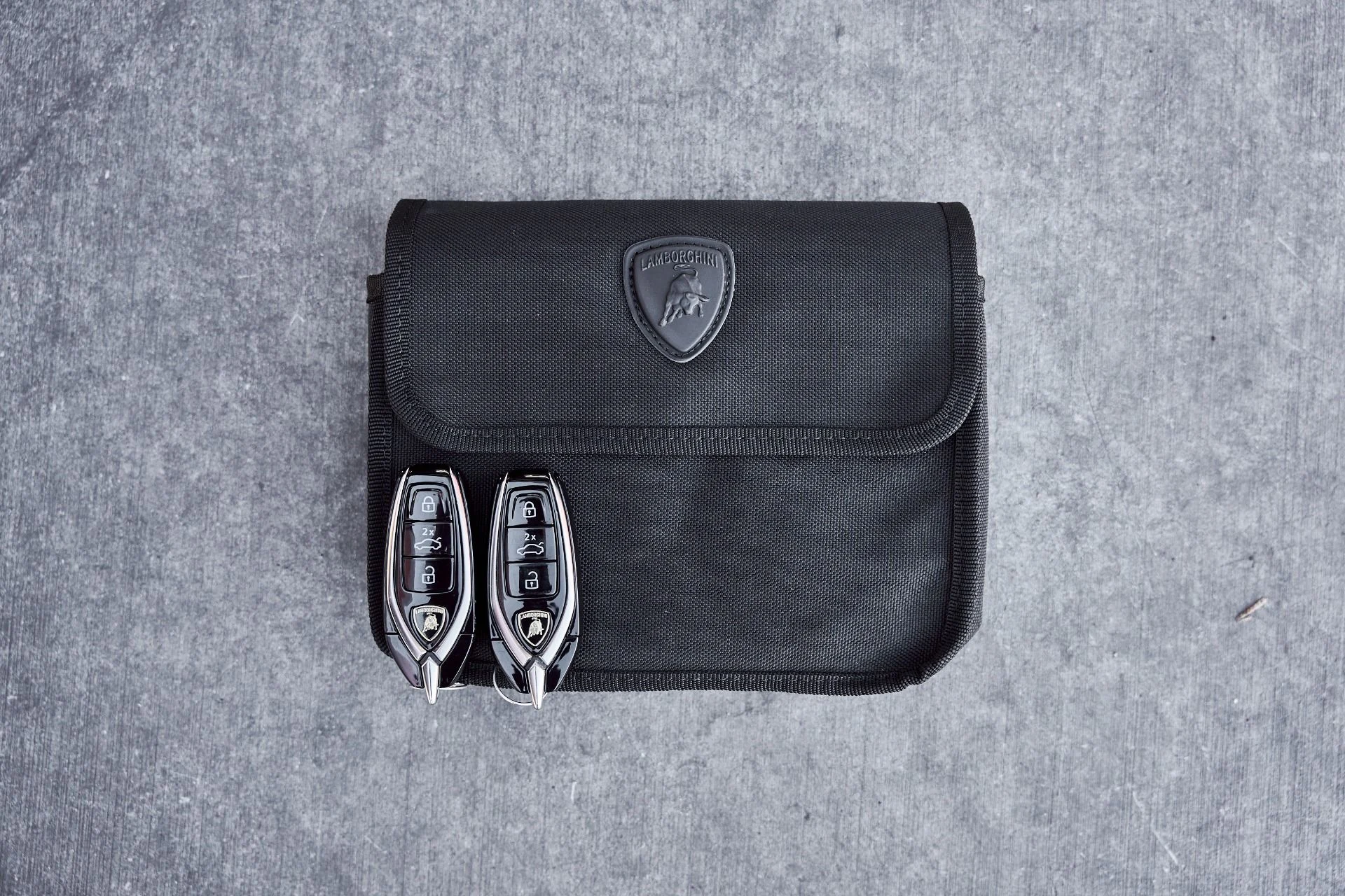 mph094_729742825_Used_2024_Lamborghini_Urus_Performante_1767668140_151d2c7acf