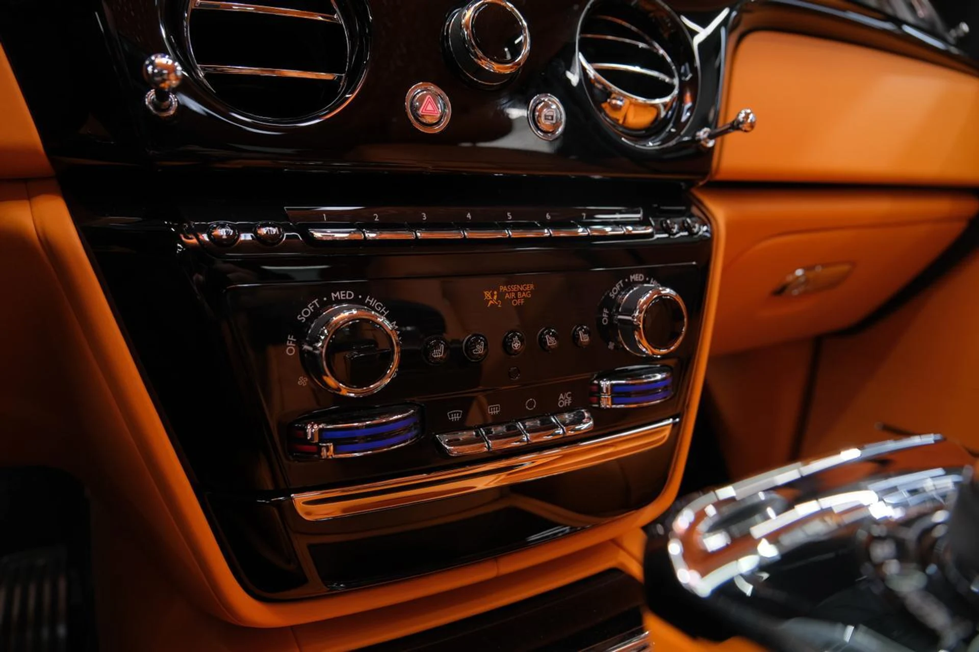 mph095_1046447823_71661680cc9f14e5f8ff393c3d6191a6_5a0e6afddd