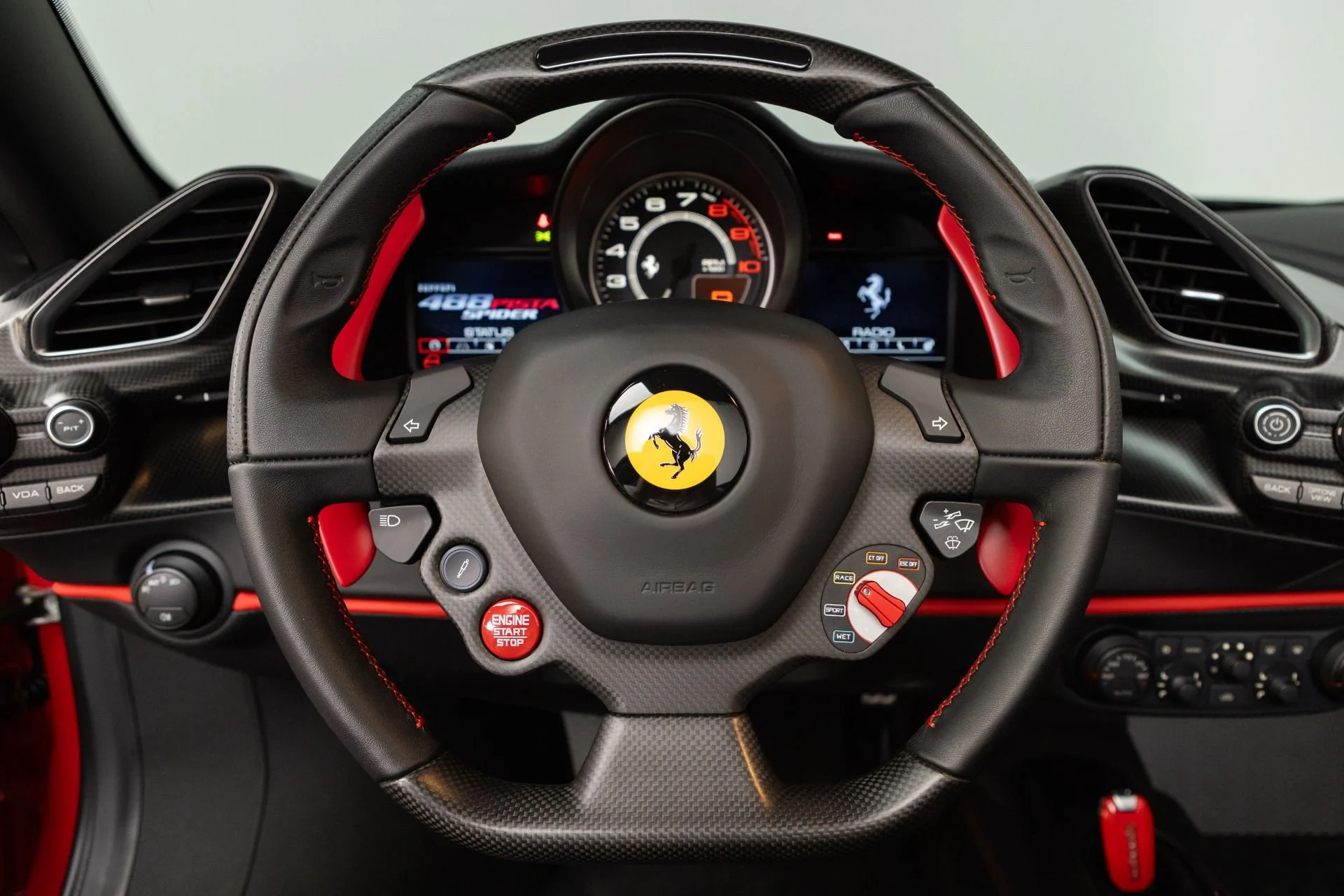 mph095_13110189_Used_2020_Ferrari_488_Pista_Spider_1782748641_1d0b476578