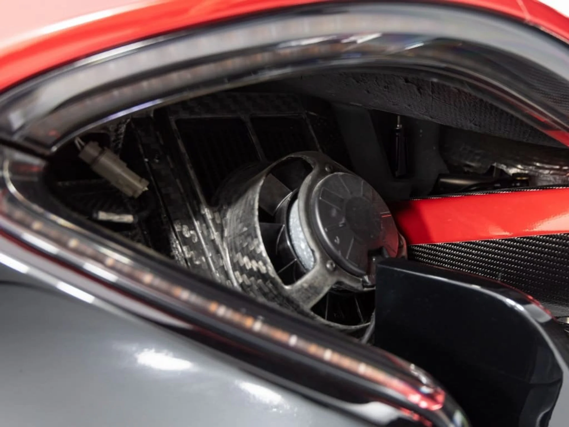 mph095_1970412179_70453793e4a49ff4631119c86f05f65bx_acd02d0394