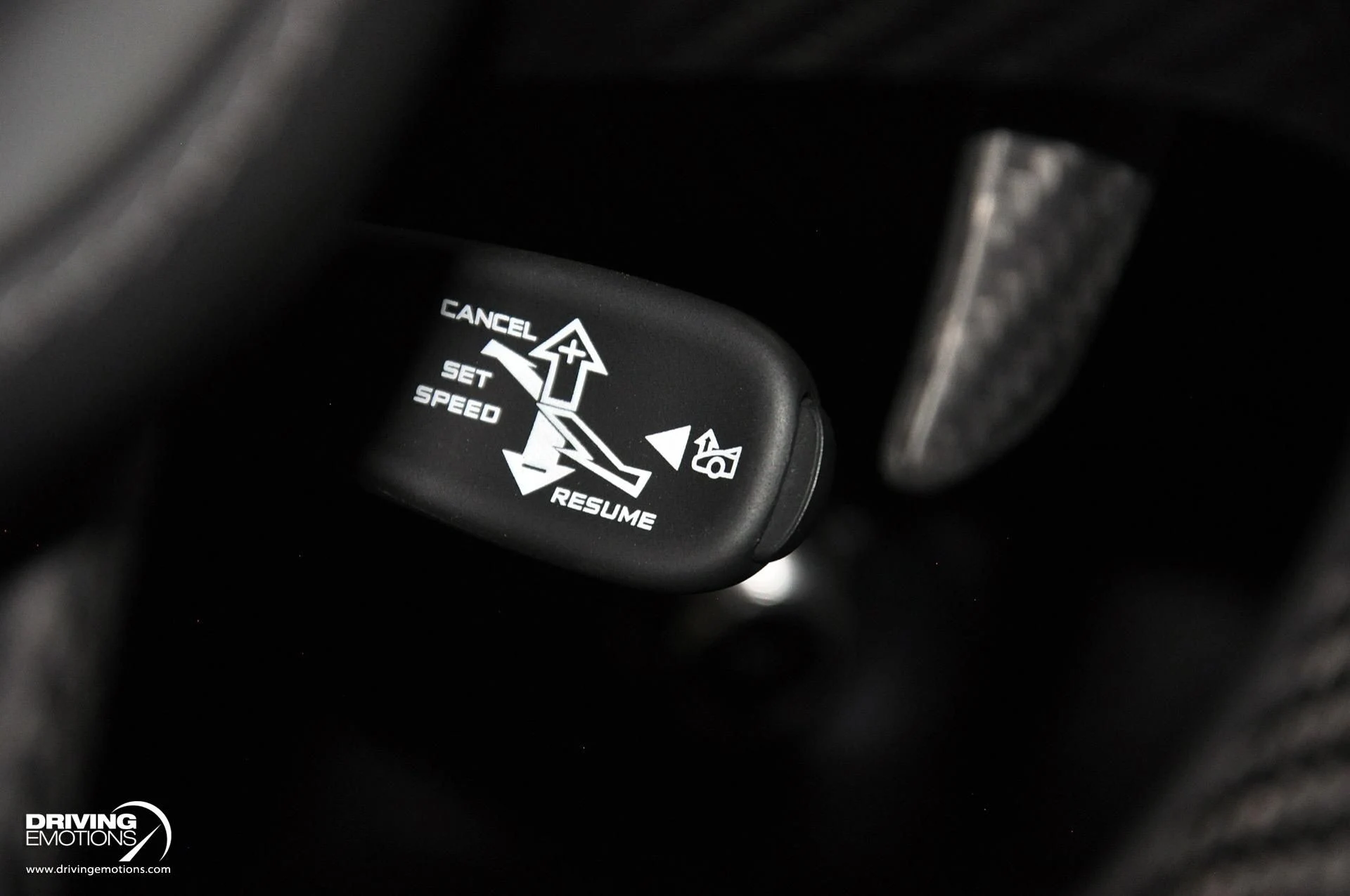 mph095_2200532539_683_p96_l_b80122204c