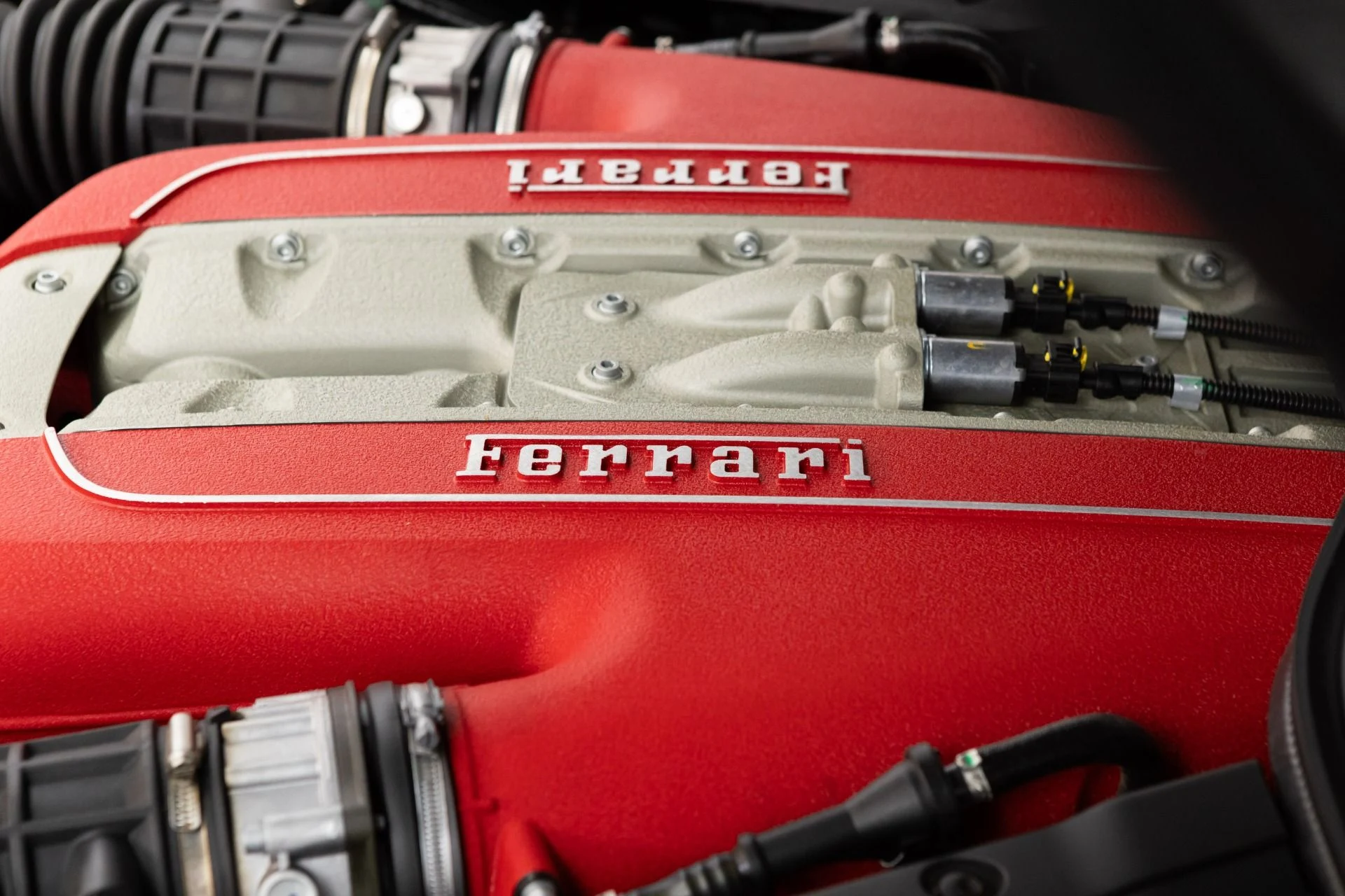mph095_2448821859_Used_2021_Ferrari_812_GTS_1778696353_bfcae40edb