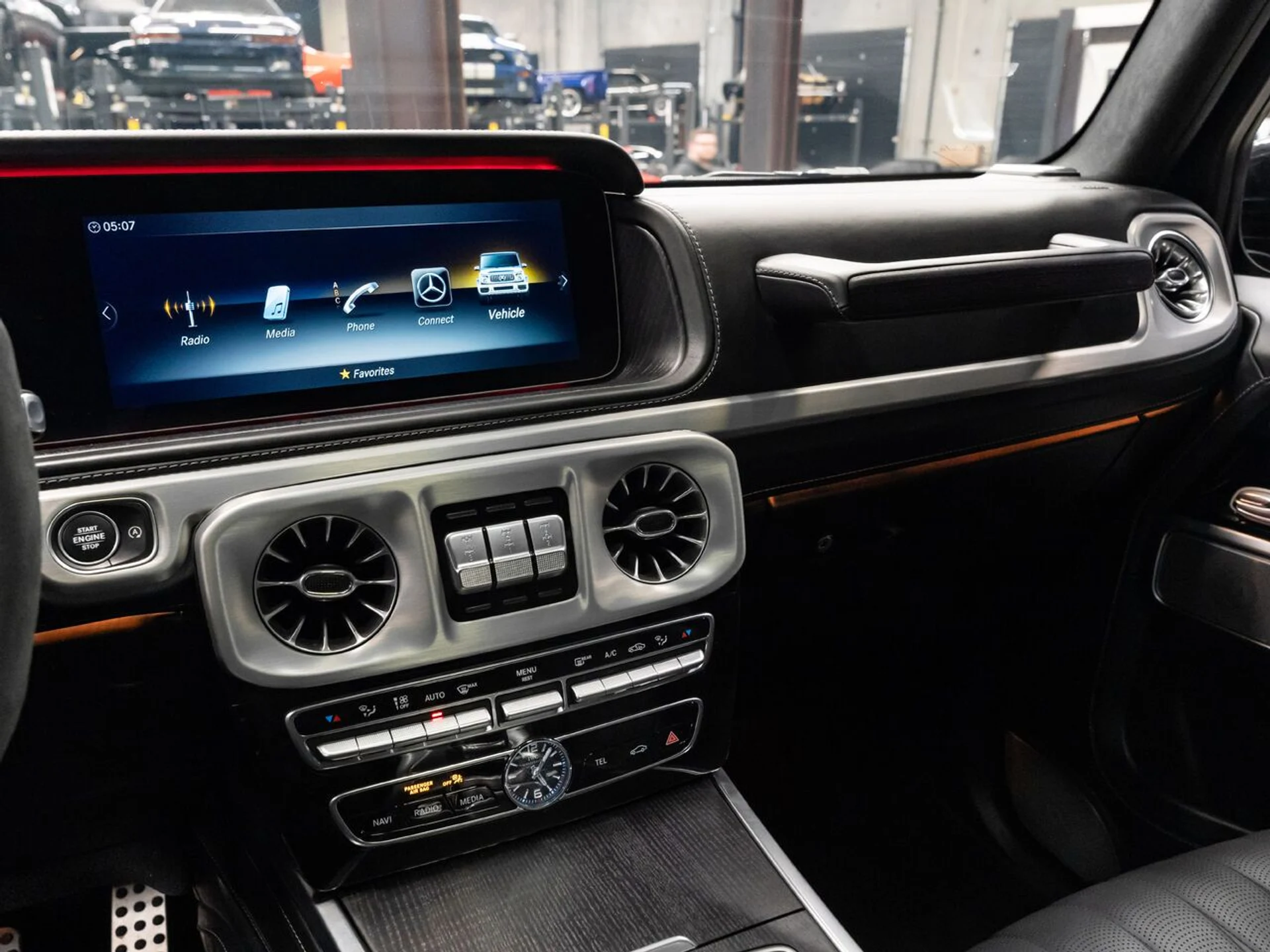 mph095_282621281_mercedes_benz_g_class_2021_3fec27eb27