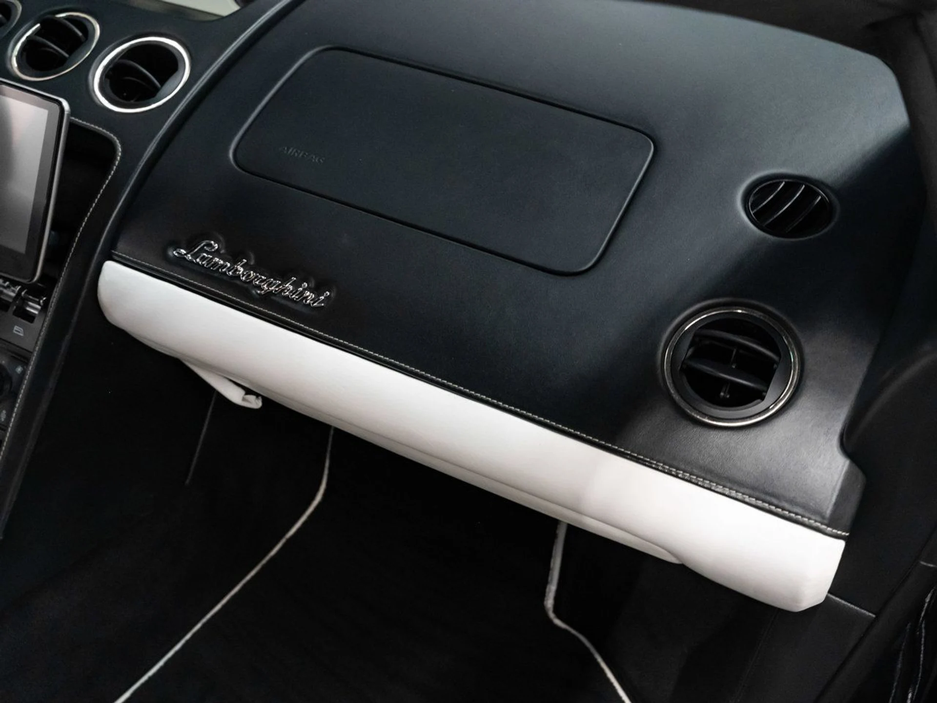 mph095_3062588022_lamborghini_gallardo_2007_21e7ab0971