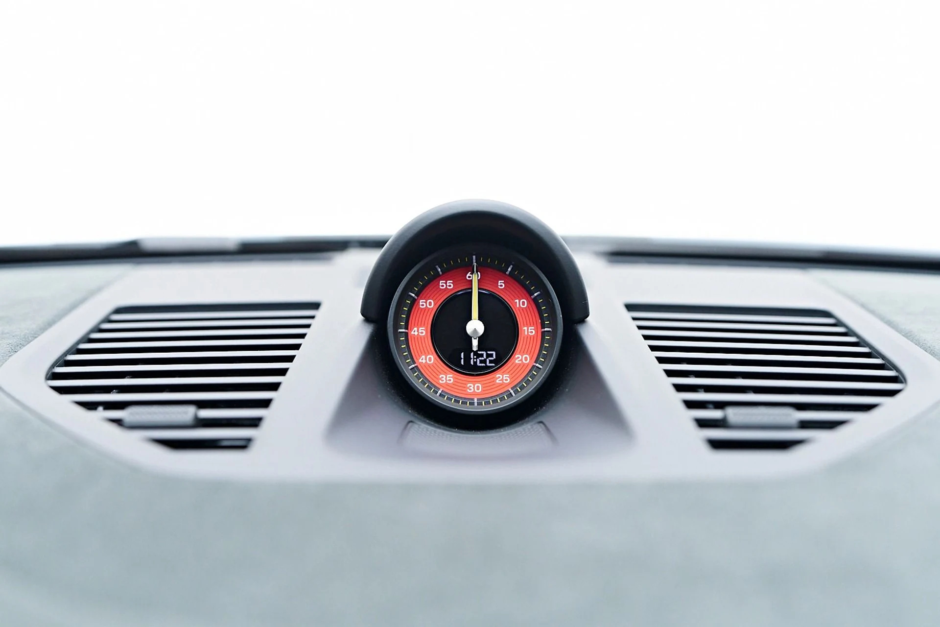 mph095_306669298_Used_2024_Porsche_911_GT_3_RS_1740854858_0e85899246