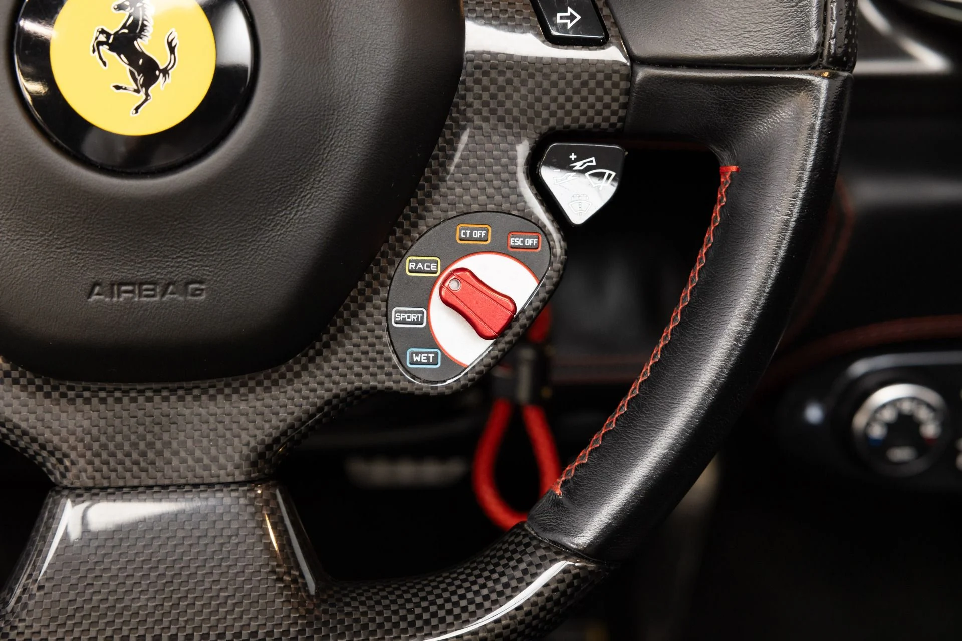 mph095_319263498_Used_2014_Ferrari_458_Spider_1791906932_8ecc5fb525