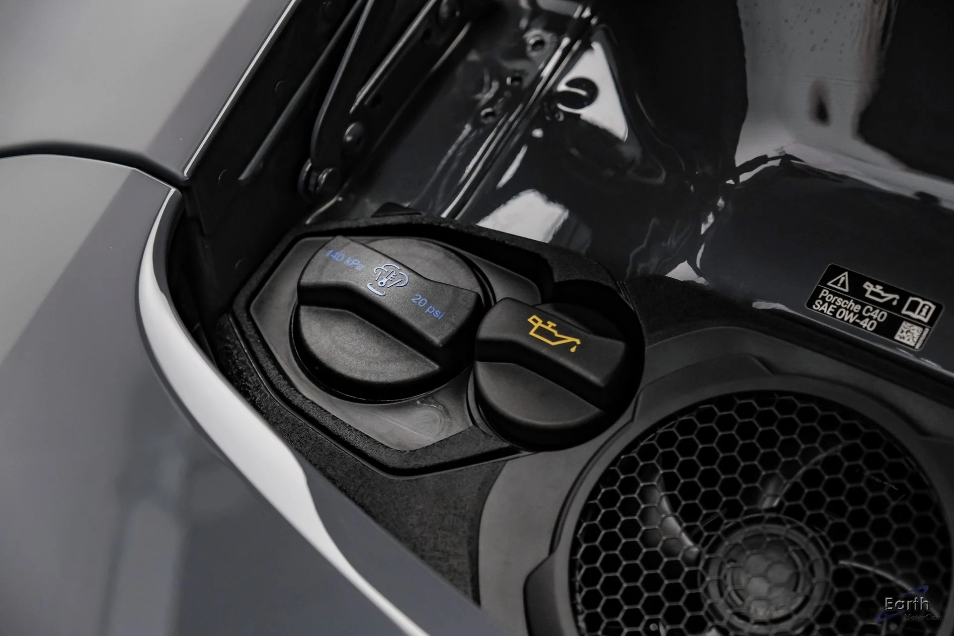 mph095_3422925776_8eb1a13cc0c343de9de39d246b48652bx_fe37507ce7