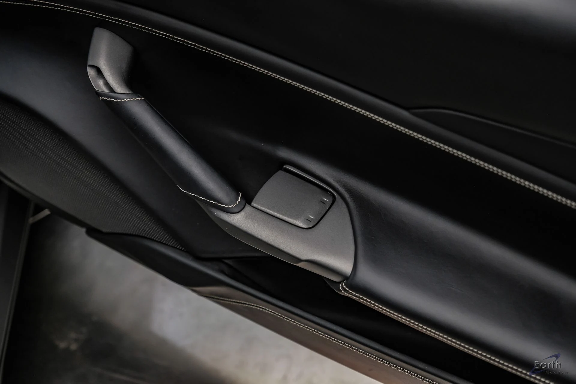 mph095_3770109170_5a260258f32b4e122f026480682d48ddx_e921767e32