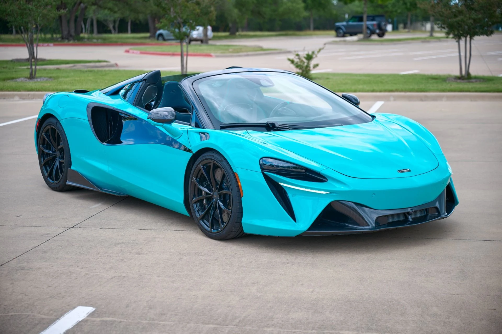 mph095_4238139441_Used_2025_Mc_Laren_Artura_Spider_1779138981_29e6fc6e76