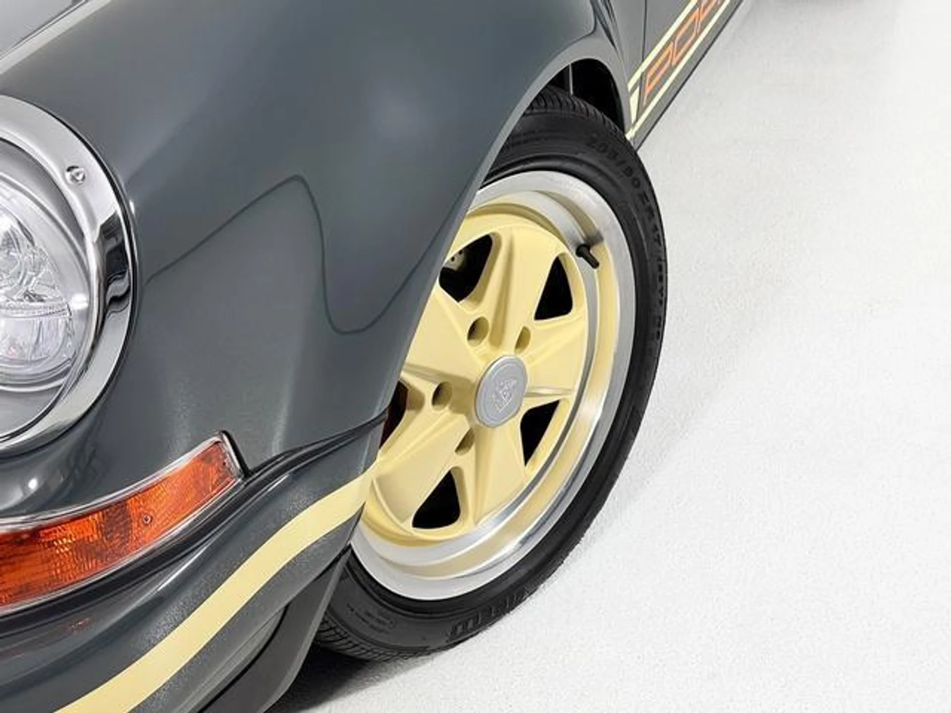 mph095_473115792_1m_Glz_D_Pi_TBD_Jkt1t_dcadhej_Yt_I_65456e3025