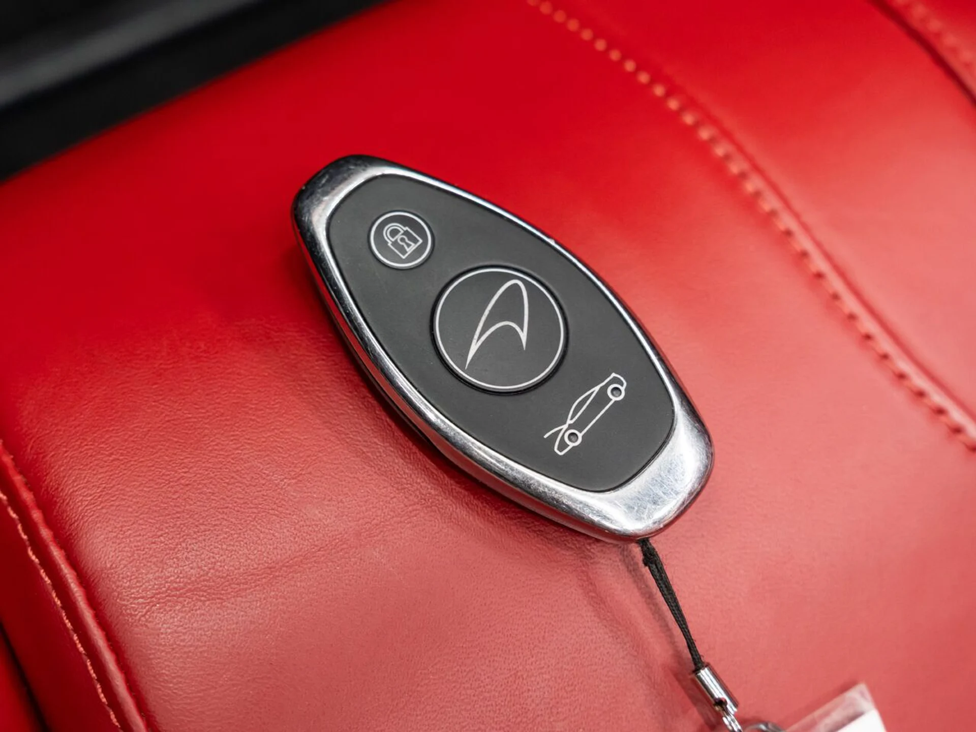 mph095_600566448_mclaren_570s_2019_a0a4e91e2a