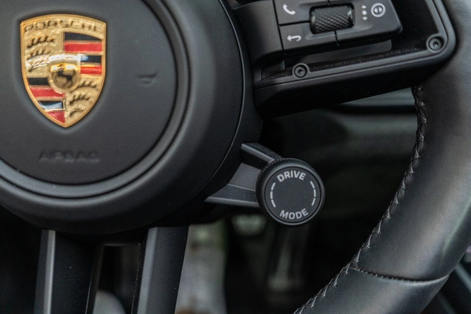 mph095_732697149_a6a82f5054_1280_193f9a54e5