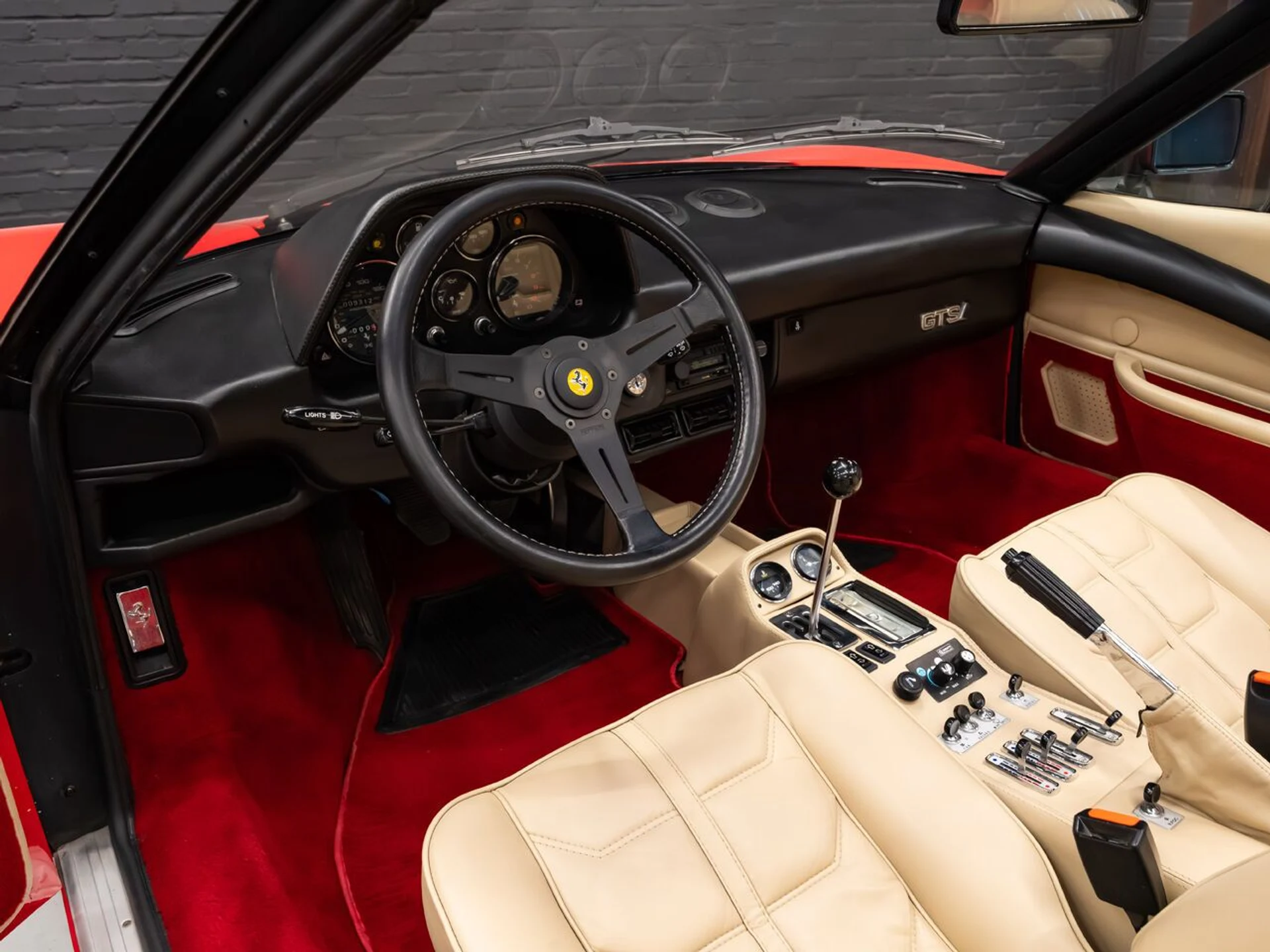 mph095_73388960_ferrari_308_gtsi_1982_7f0ba7659b