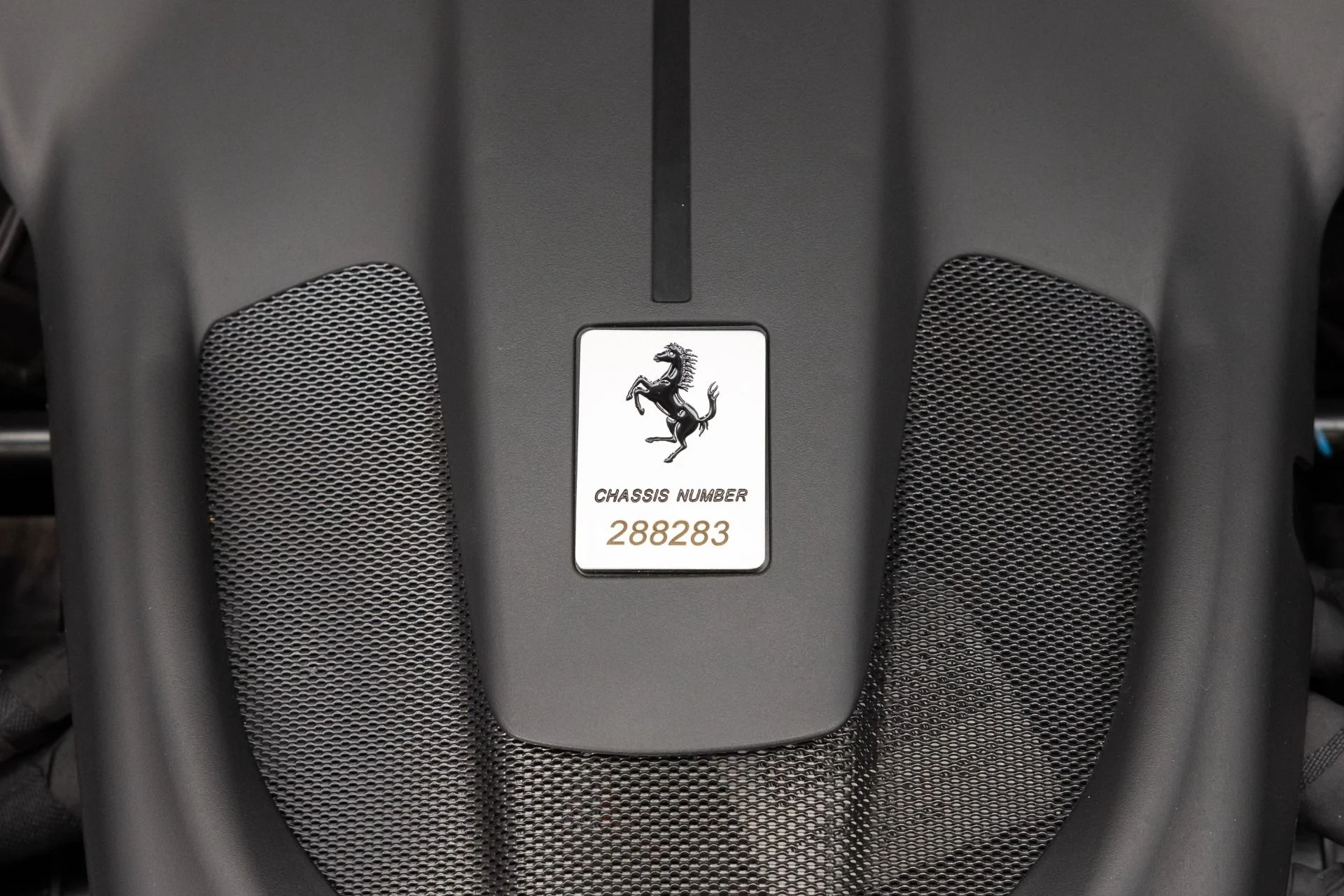 mph095_759954945_Used_2023_Ferrari_Roma_1782844592_c2e7b65792