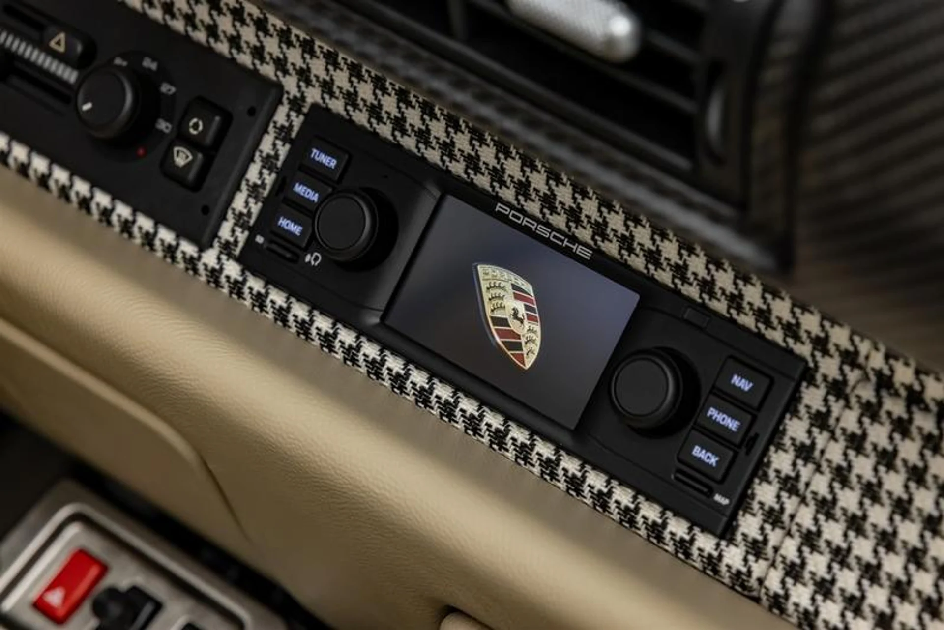 mph095_776816110_C71_C03_A3_334_E_495_C_B574_07986_D17_E56_C_442c13e759