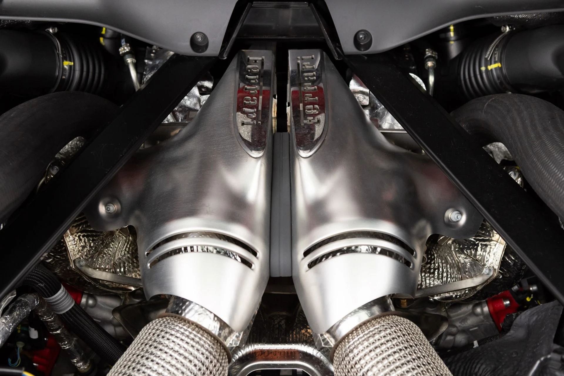 mph095_782050280_Used_2026_Ferrari_296_GTB_1778184267_ee4a593286