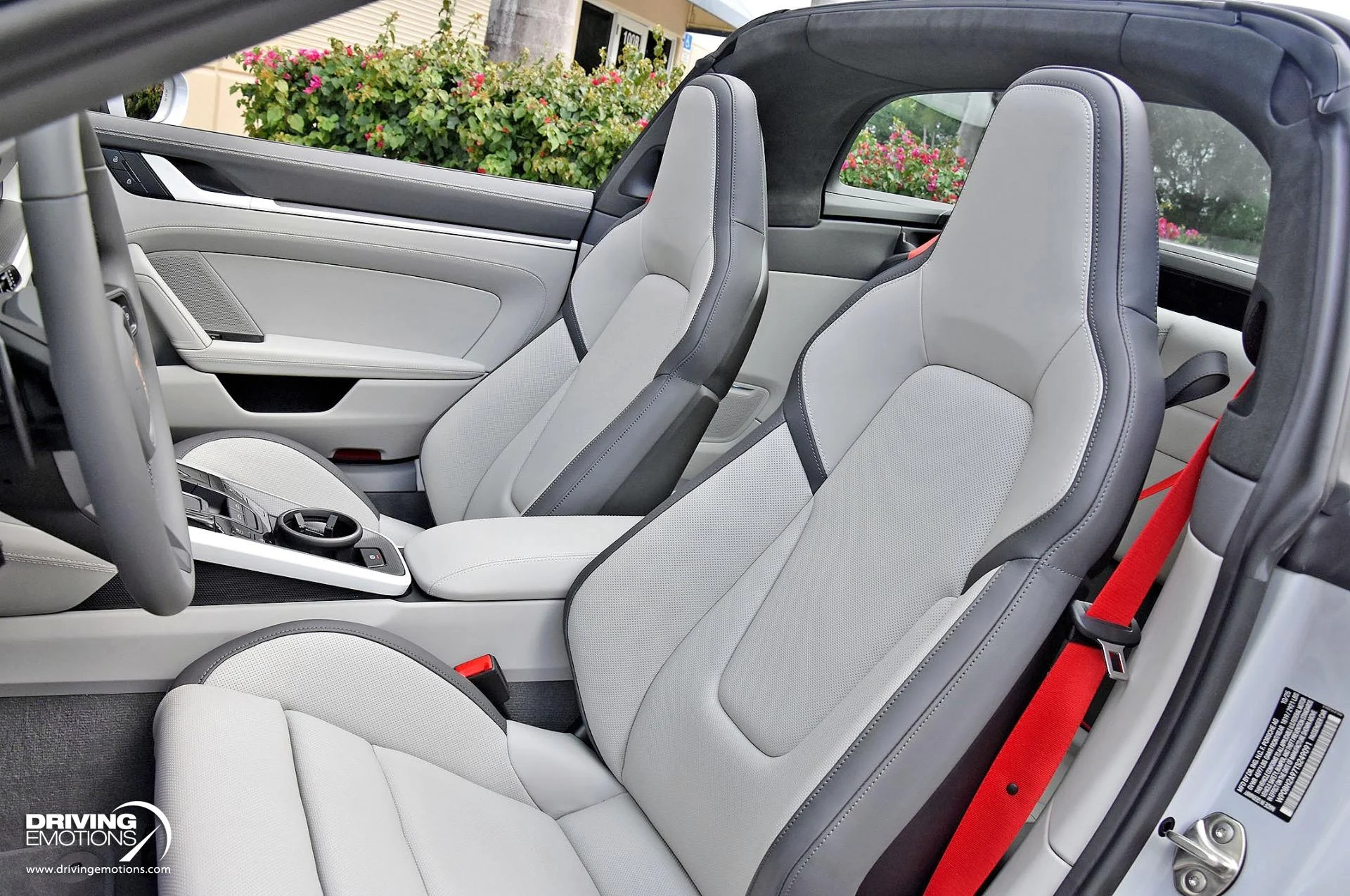 mph095_934071986_898_p96_l_c699152fe4