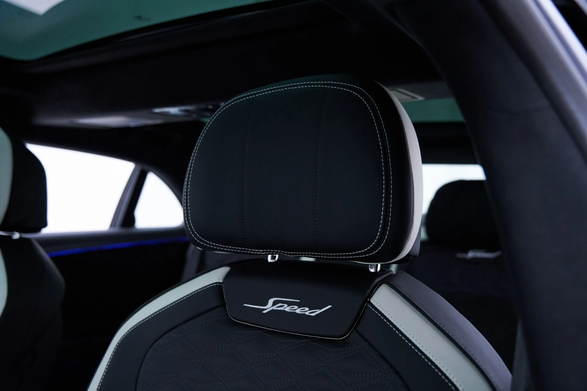 mph095_986890048_Used_2025_Bentley_Flying_Spur_Speed_1793037942_cdf784dc64
