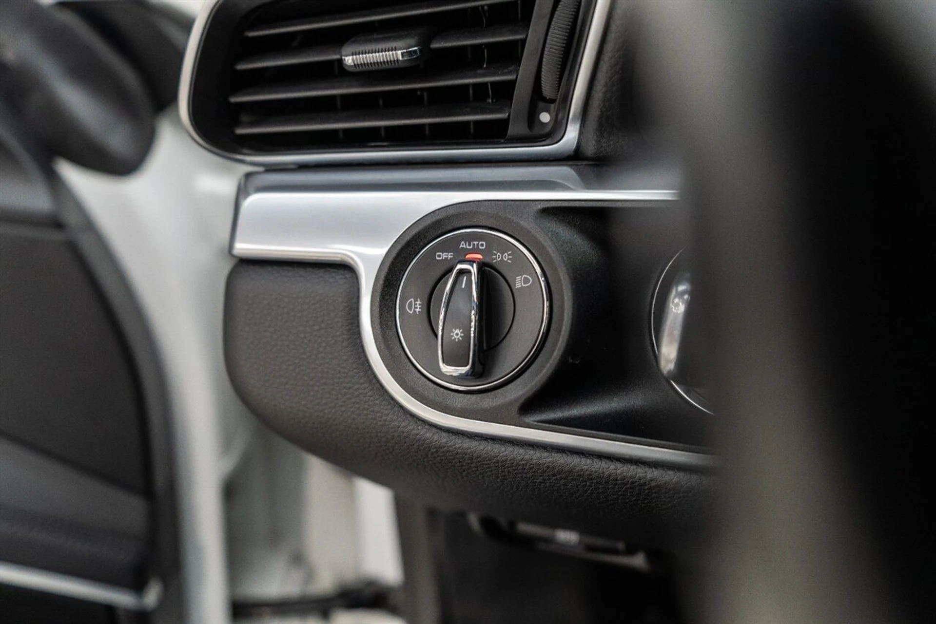 mph096_1072775322_f340a34109_1280_b7ef082273