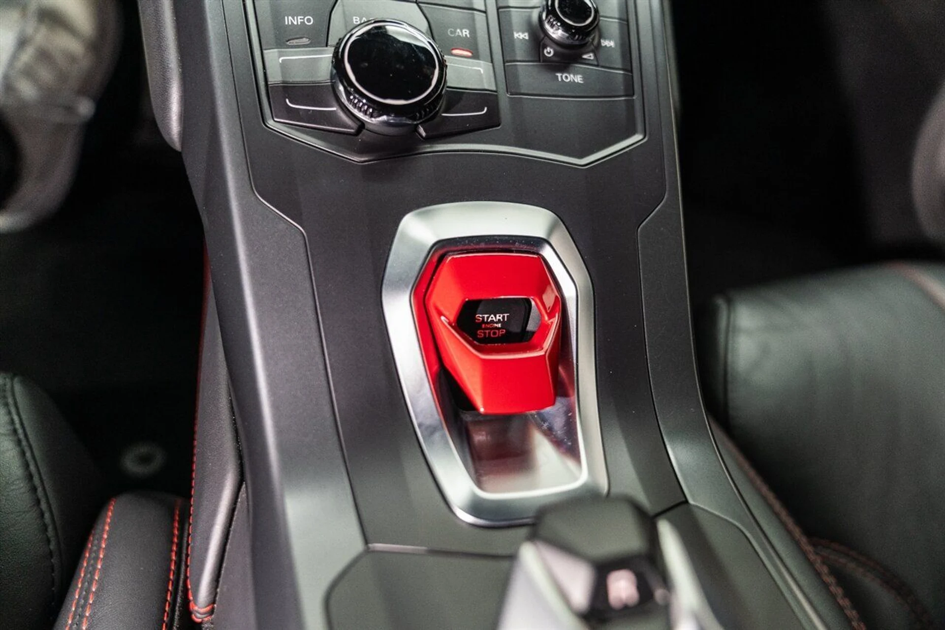 mph096_180756728_62e93b6430_1280_5170f025ee