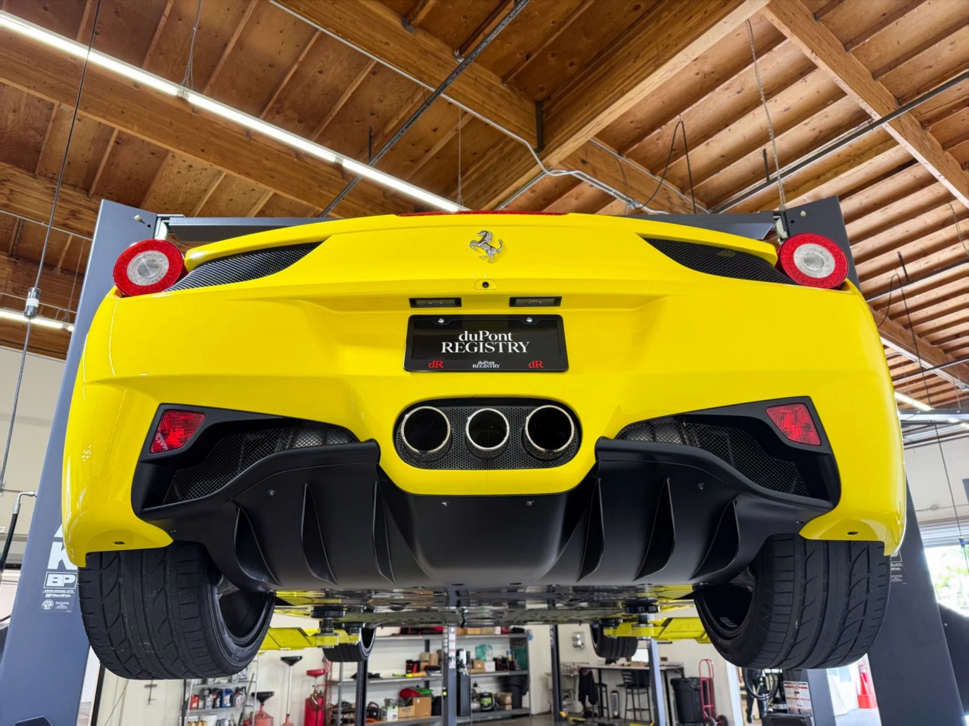 mph096_1813686595_Used_2011_Ferrari_458_Italia_1779137295_5e6753bd7e