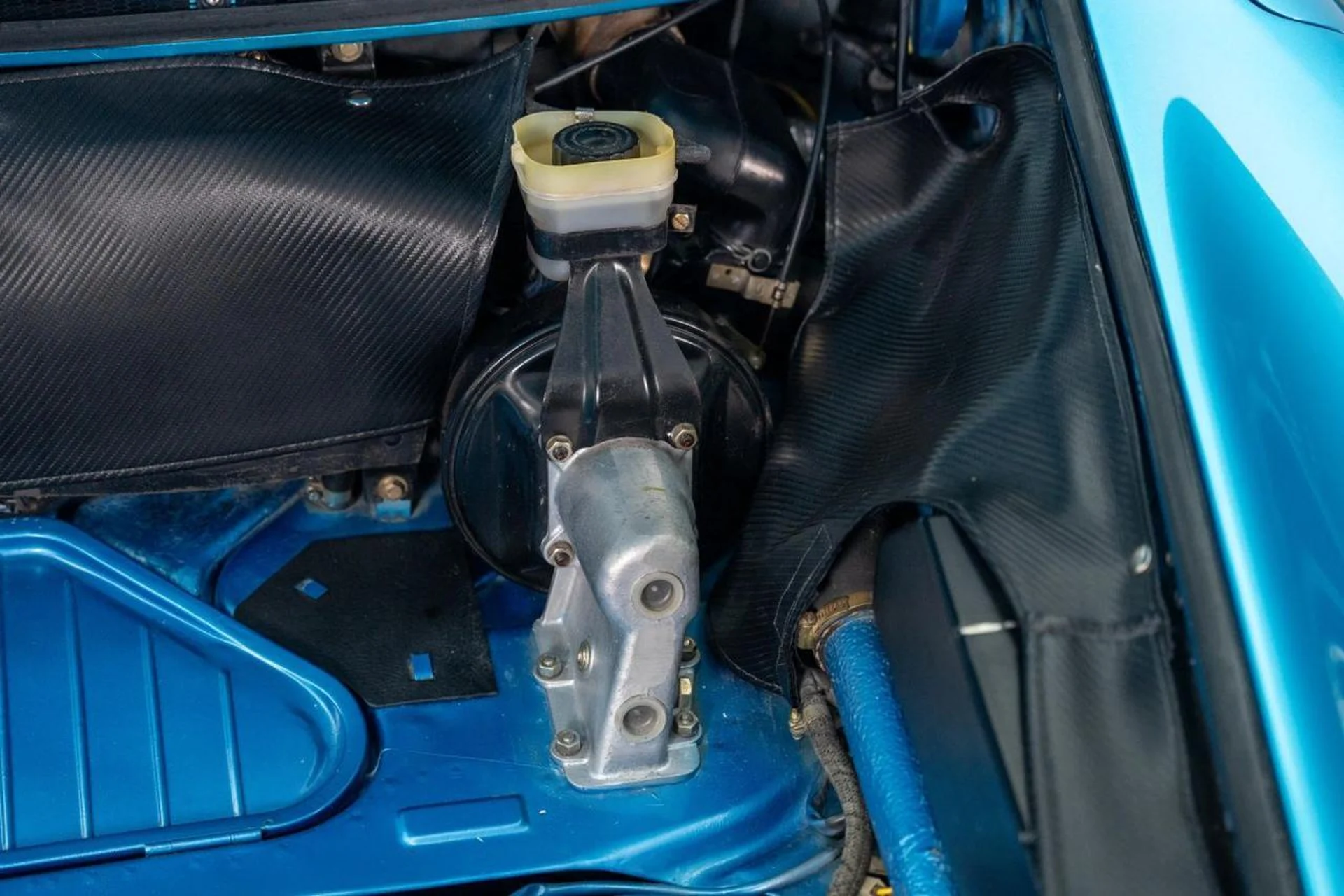 mph096_2061583486_f1a2df1c55a31781d816449d5911ae41_f42aeb700c