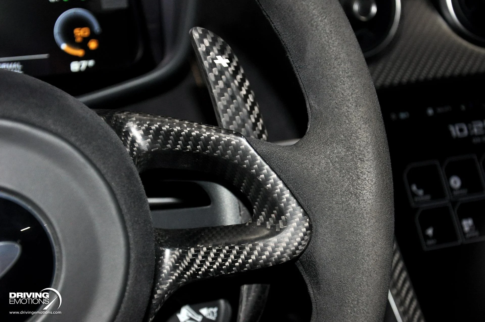 mph096_210846701_836_p97_l_a9c390f150