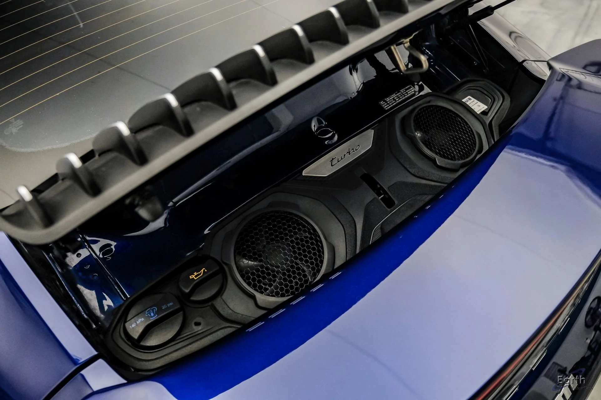 mph096_2304574352_8405fe5eb1da806f4780967f27b10a3ax_f60eaa42d9