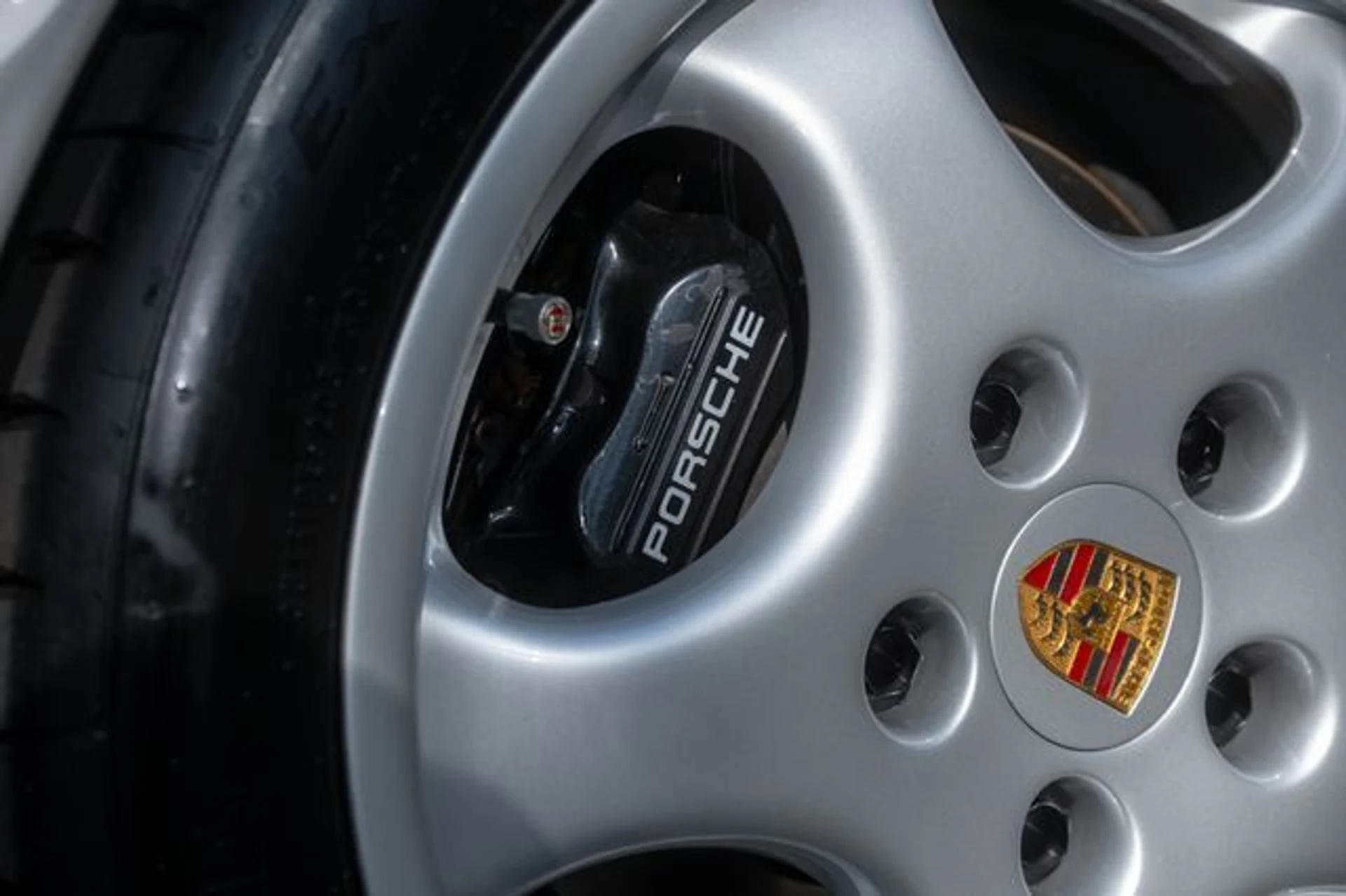 mph096_2563041275_ae1da5929ab69abc4747451fa8a1daf6_70a751f6b3