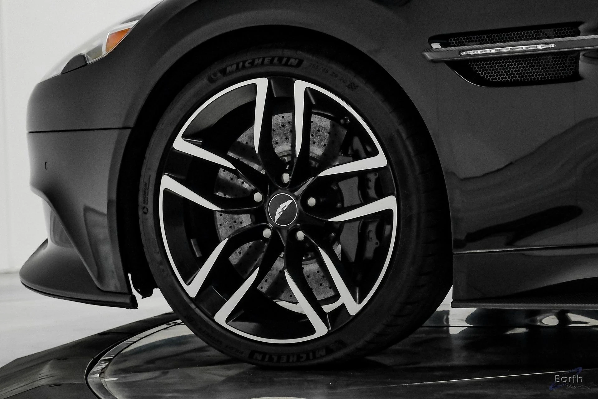 mph096_2635567685_c8fb35b42215797f110c21816499bcfdx_8b25fdbbf7