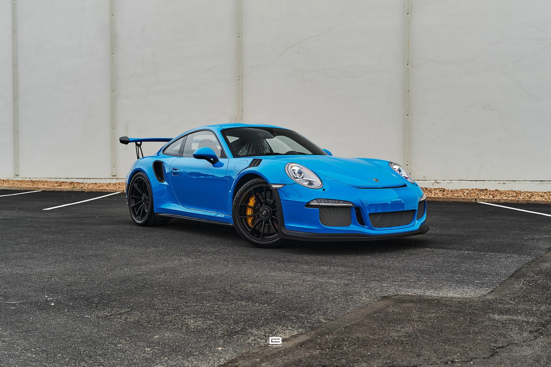 mph096_2726856065_69d68439a564eee418e5c8a6_L1200521_609a18f5c5