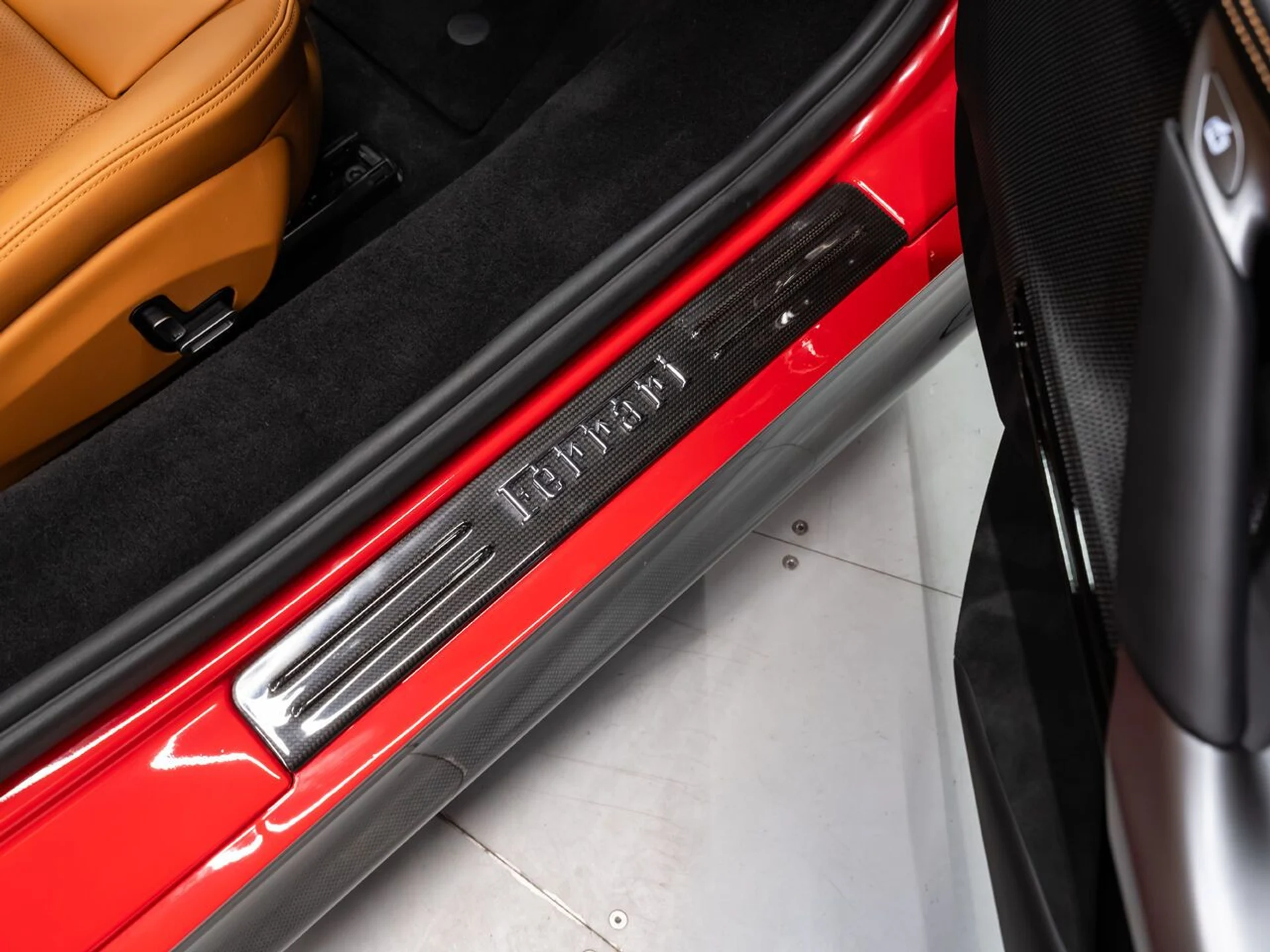mph096_2763224816_ferrari_sf90_stradale_2023_ef70a0cf30
