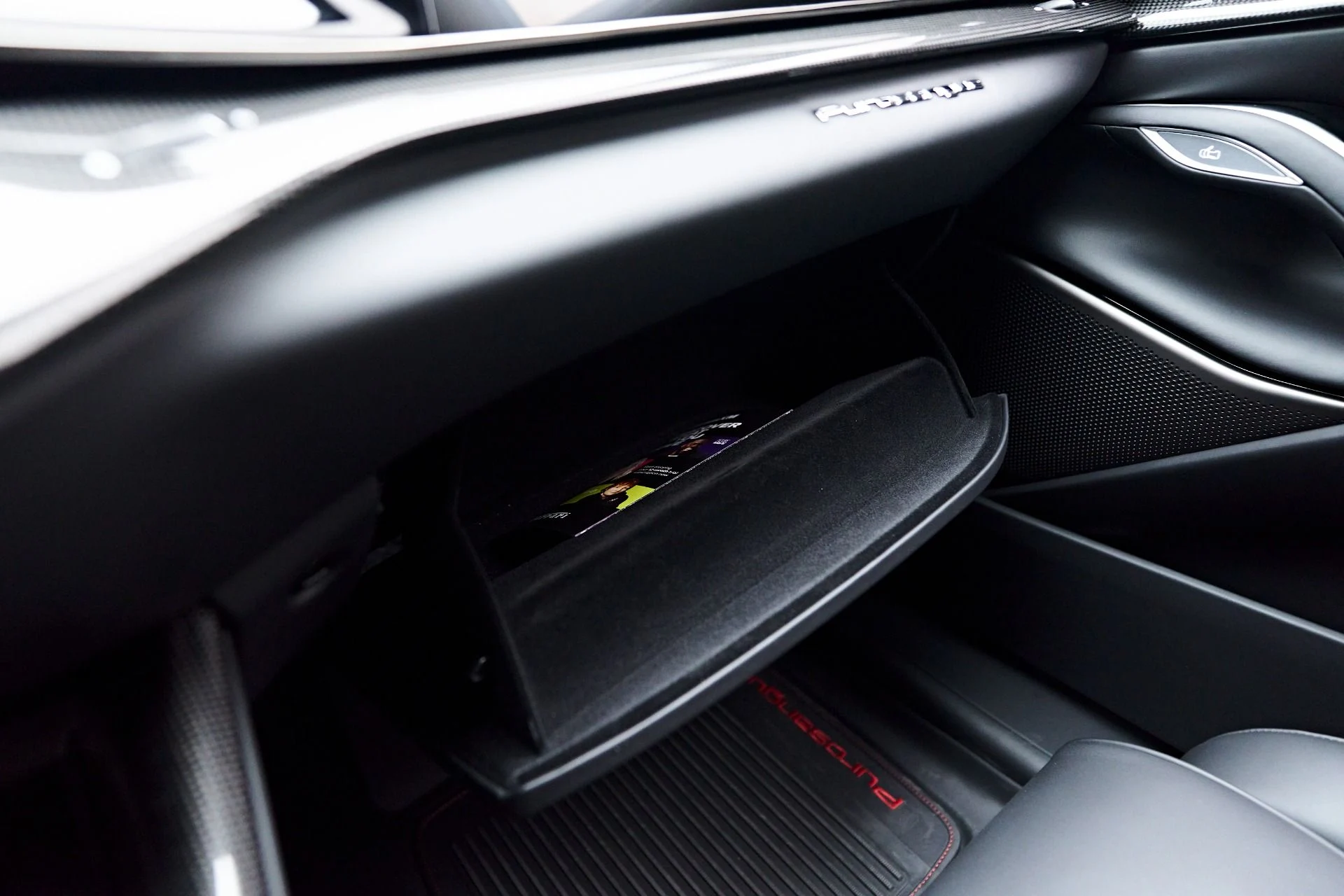 mph096_2886814833_Used_2024_Ferrari_Purosangue_Base_1757201222_70785e03c8