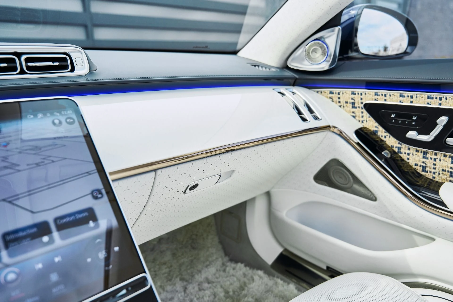 mph096_2947084158_Used_2023_Mercedes_Benz_S_Class_Maybach_S_680_1772678719_29ea4e9885